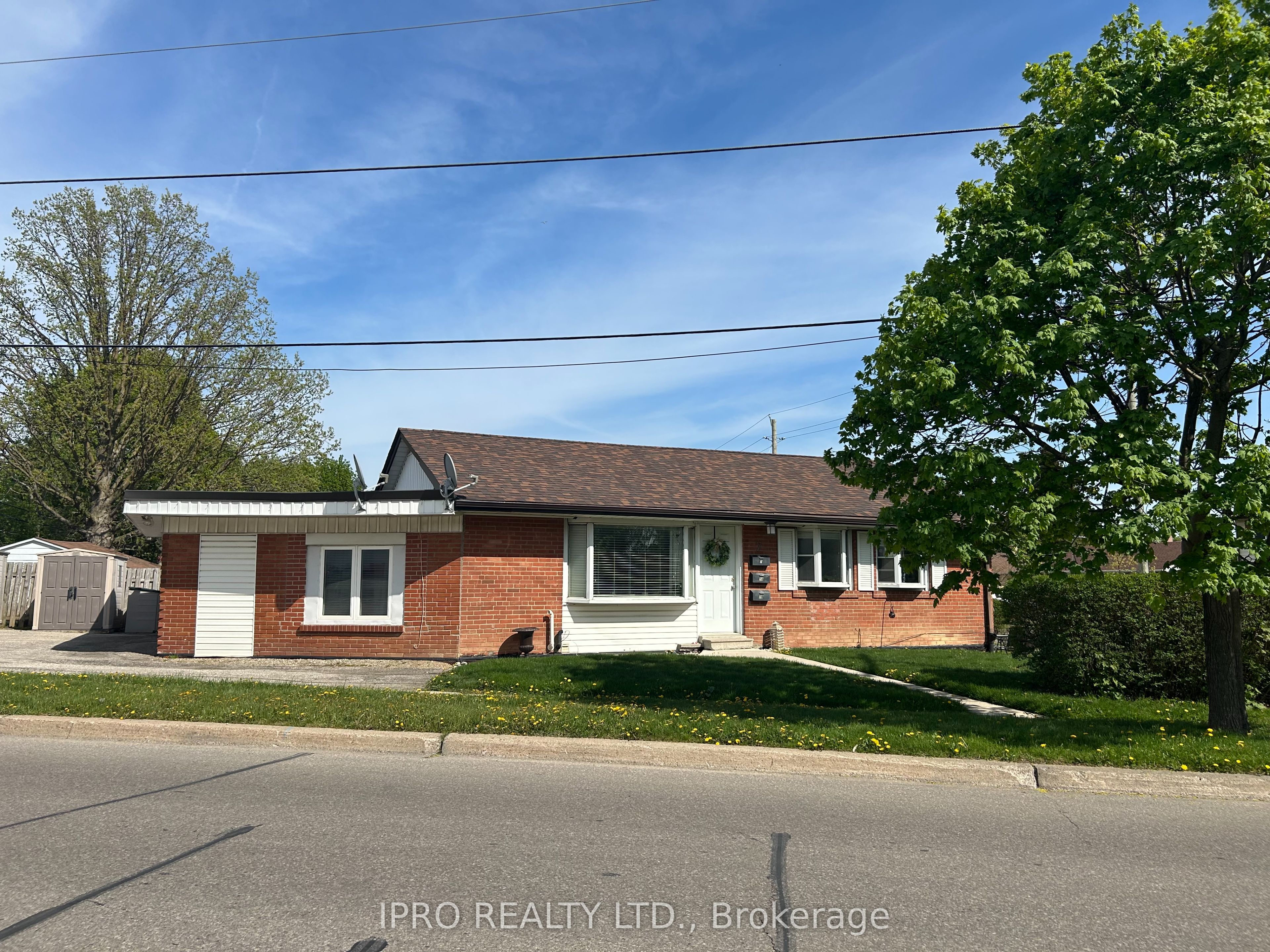 7 Rexway Dr Property Photo 1