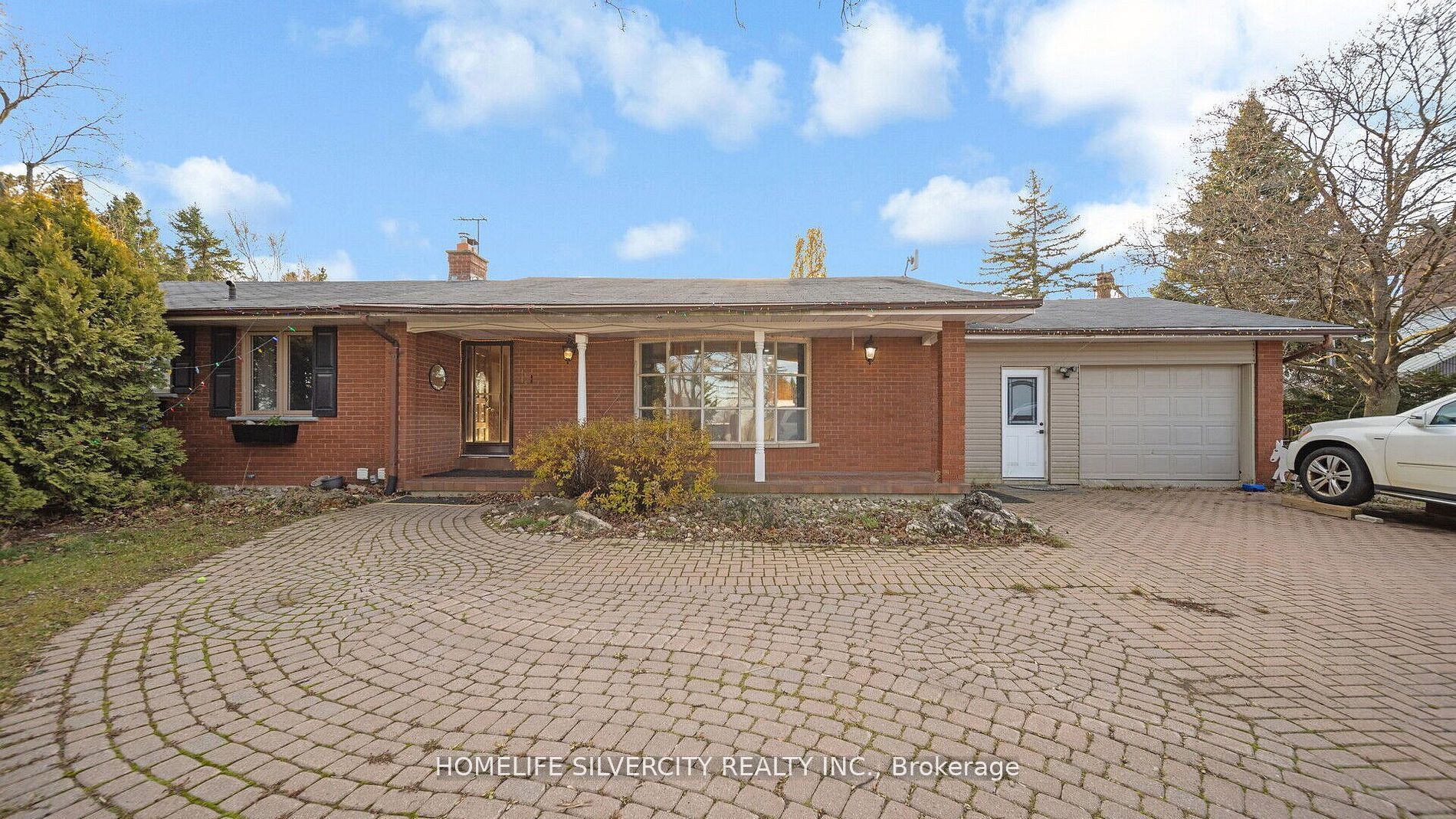 14208 Torbram Rd Property Photo 1