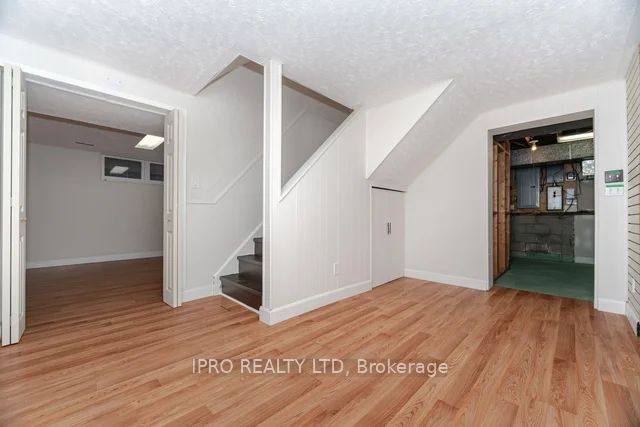 42 Hillside Drive Property Photo 29