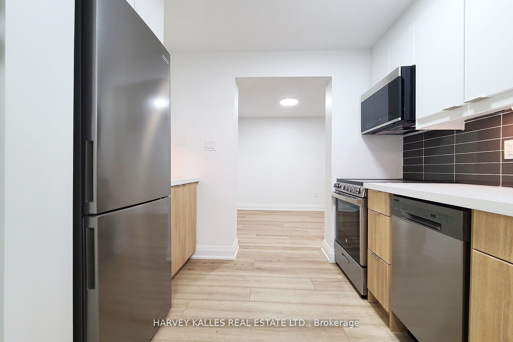 68 Fifteenth Street 23 Property Photo 5