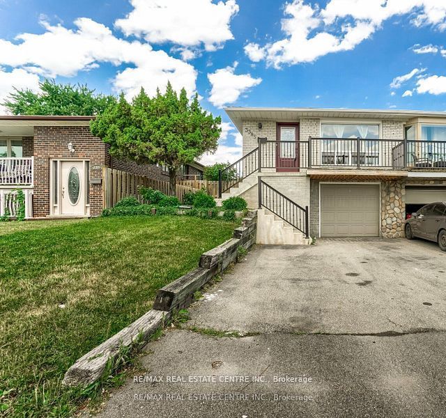 3385 Ellengale Dr Property Photo 1