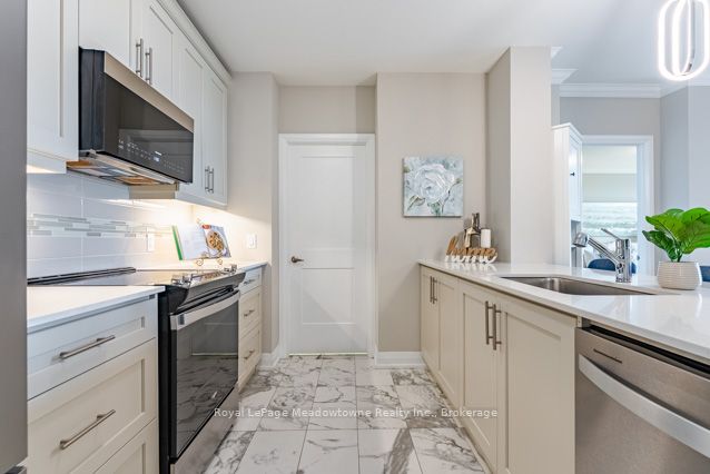 830 Megson Terrace 422 Property Photo 3