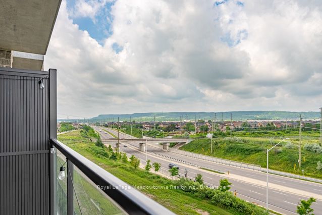 830 Megson Terrace 422 Property Photo 20