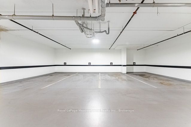 830 Megson Terrace 422 Property Photo 28