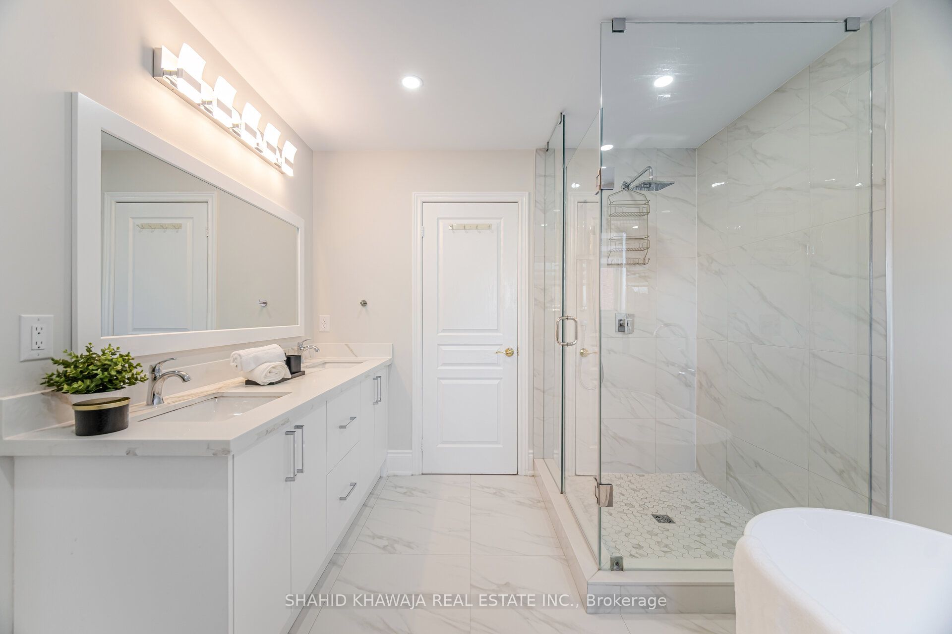 2340 Briargrove Circle Property Photo 20