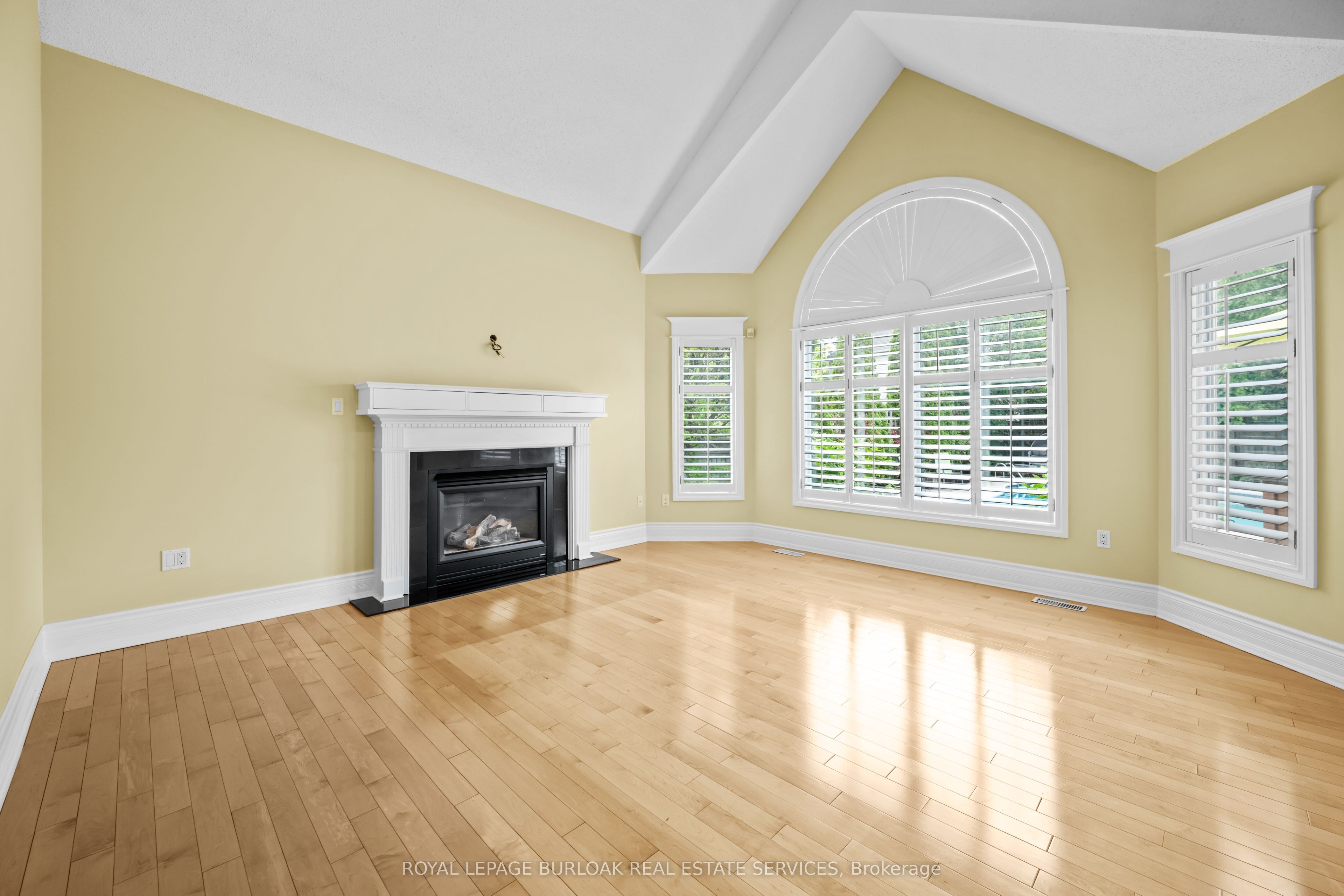 2531 Hogan Court Property Photo 9