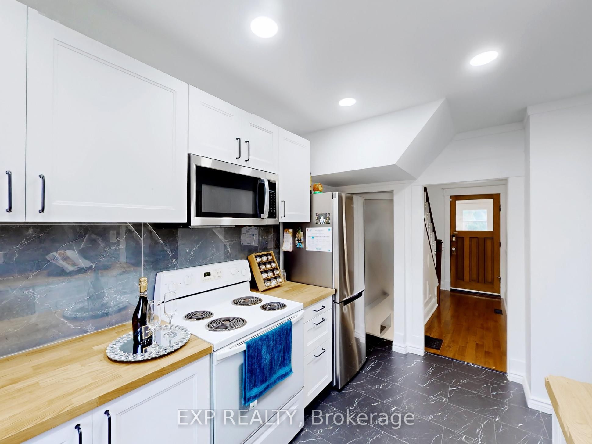 7 David Street Property Photo 38