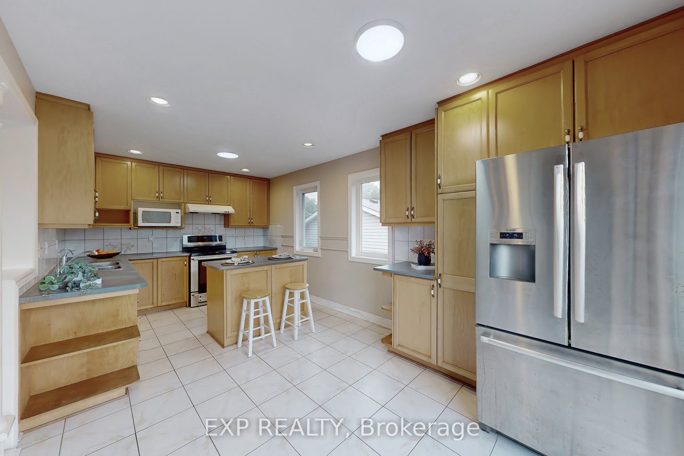 6 English Street Property Photo 12
