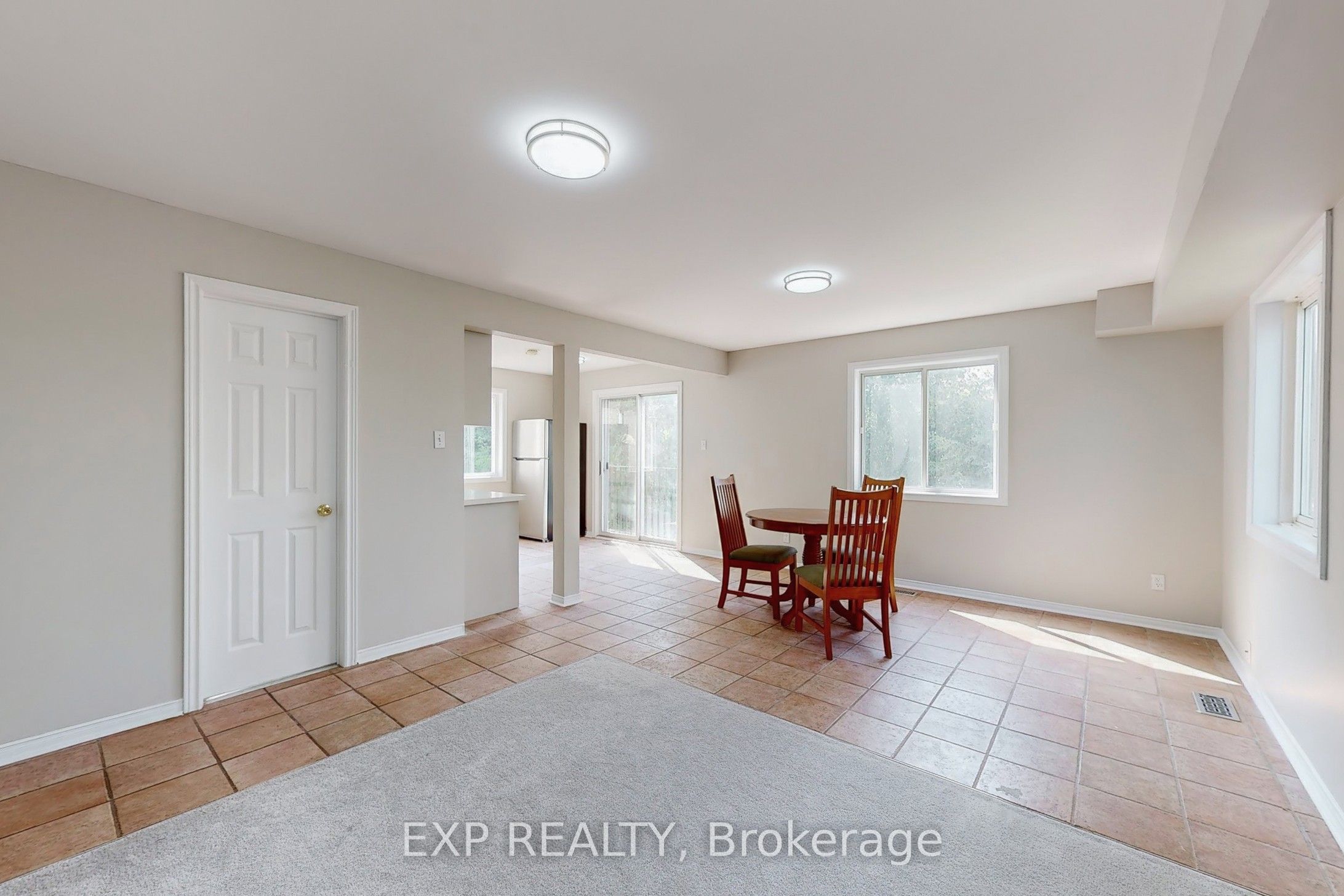 6 English Street Property Photo 31