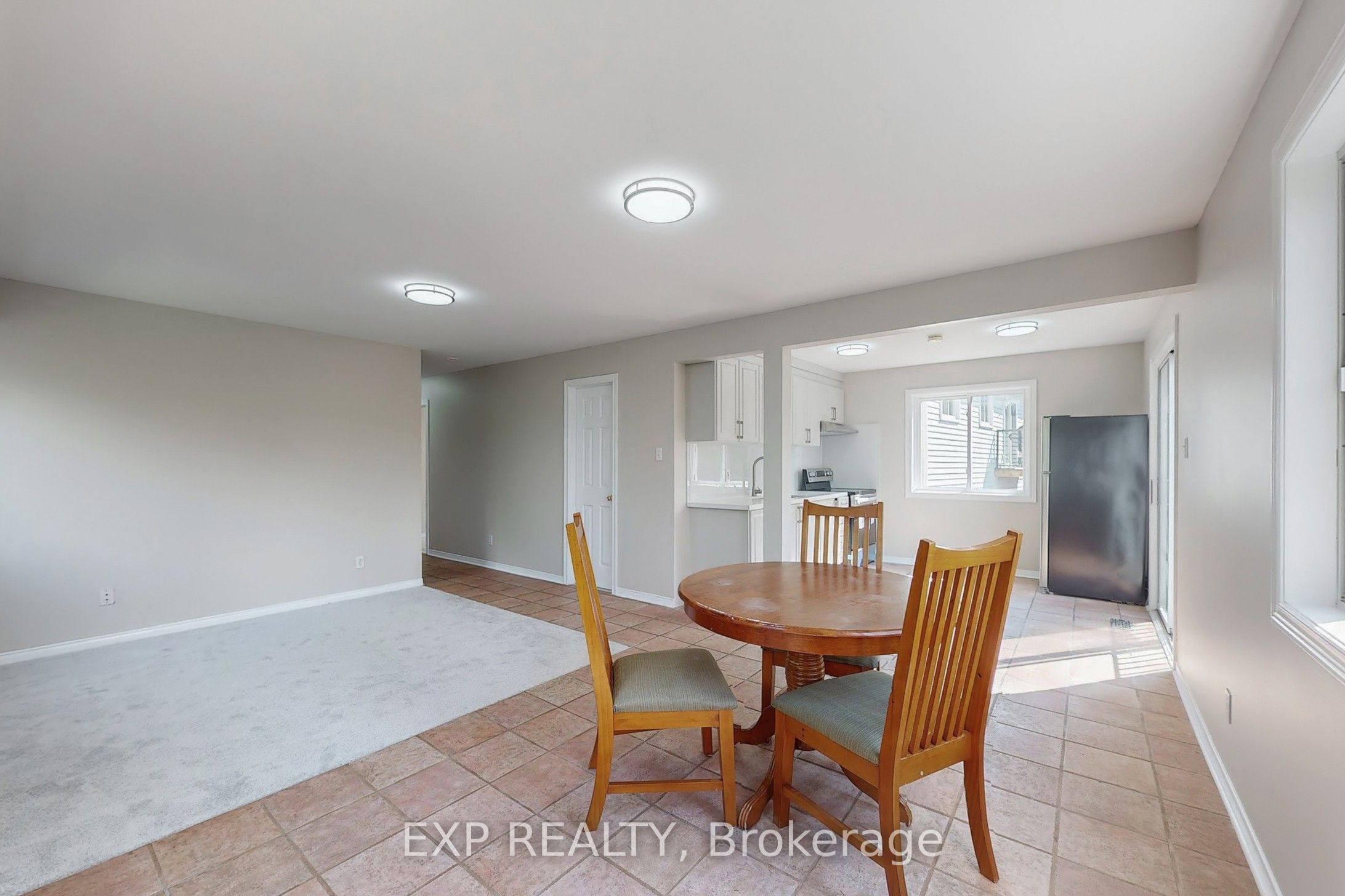 6 English Street Property Photo 32