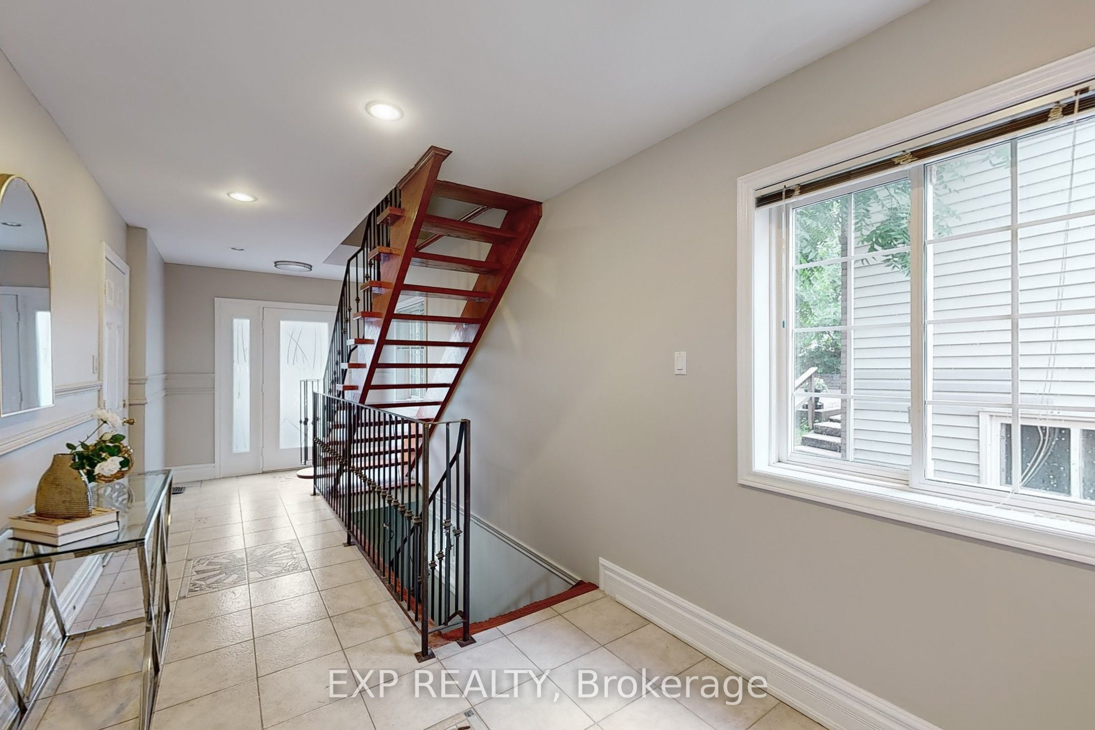 6 English Street Property Photo 36