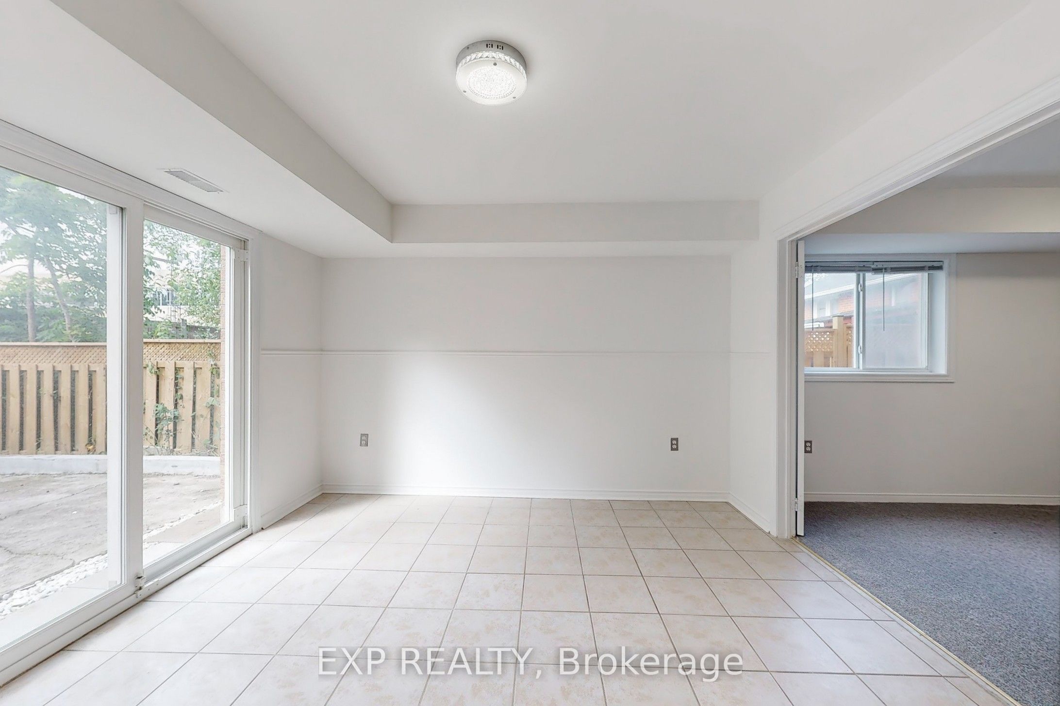 6 English Street Property Photo 38