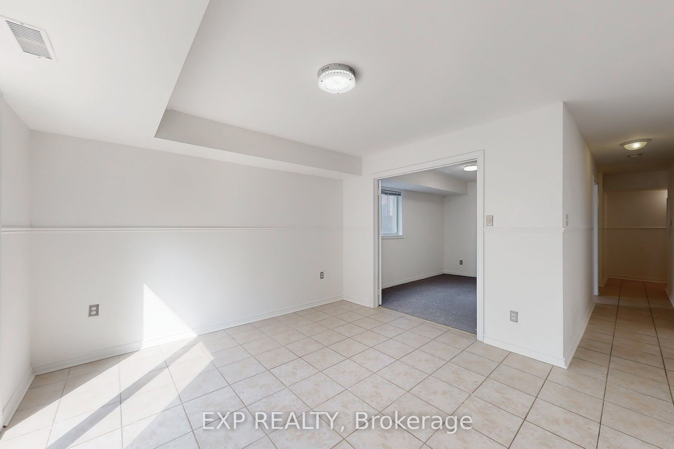 6 English Street Property Photo 39