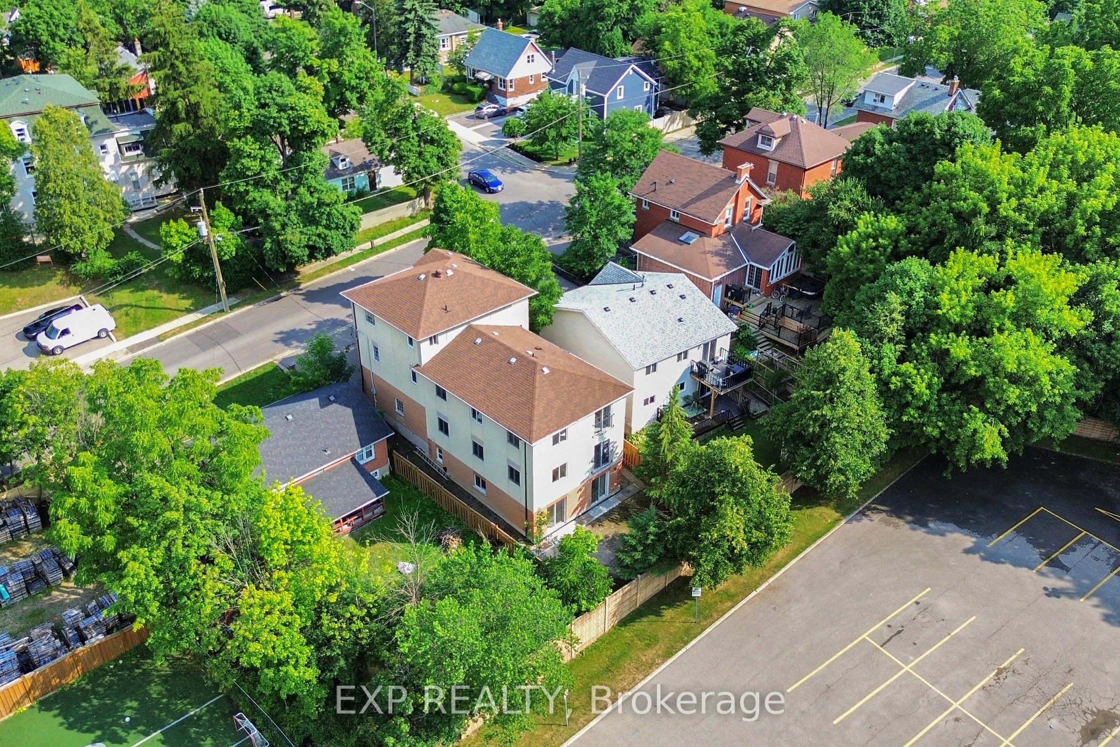 6 English Street Property Photo 49