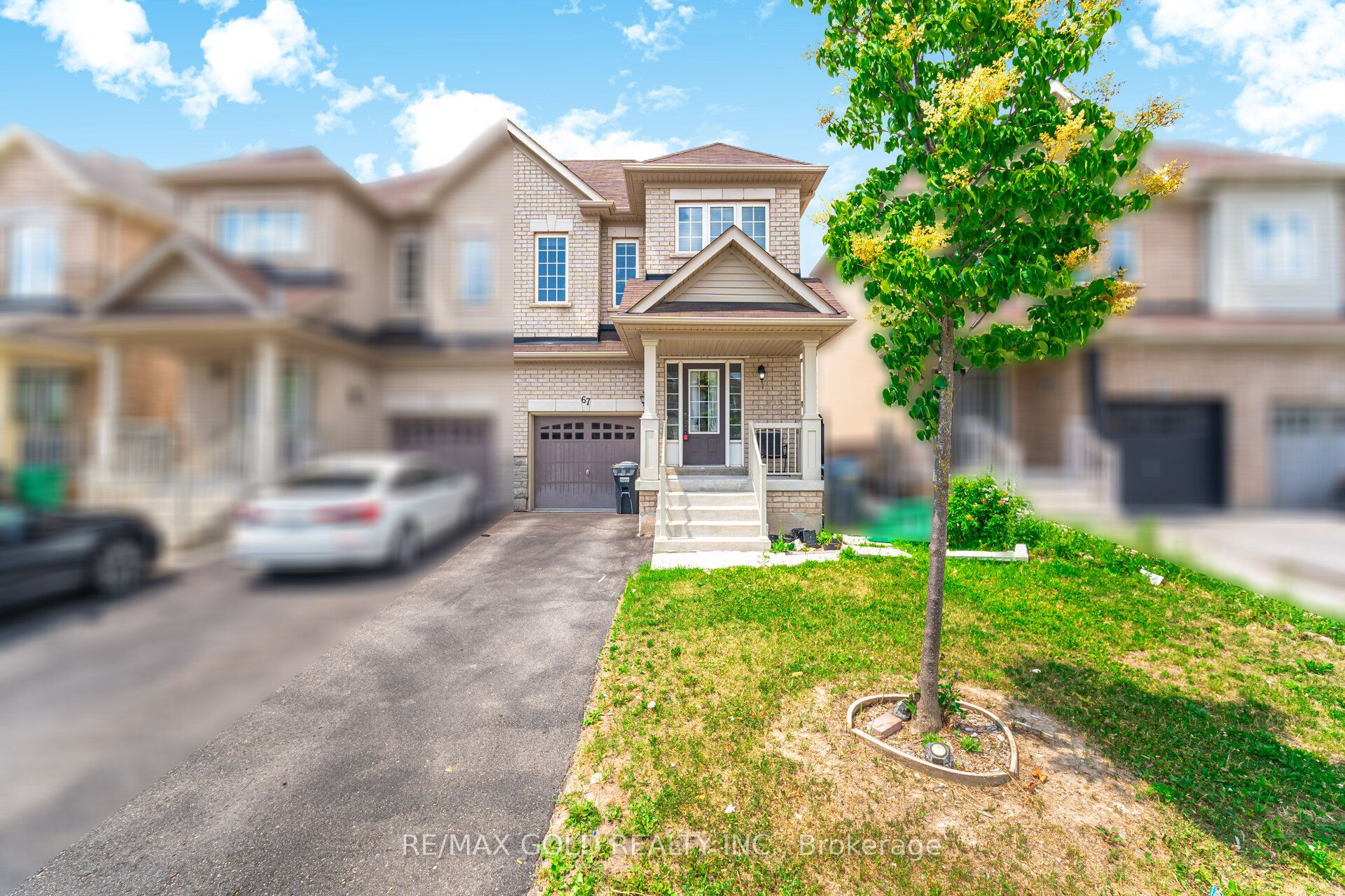 67 Yardley Cres Property Photo 1