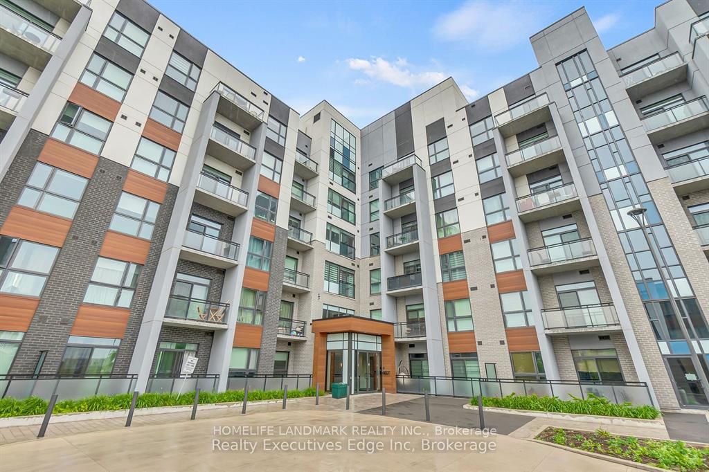 95 Dundas Street W 411 Property Photo 2