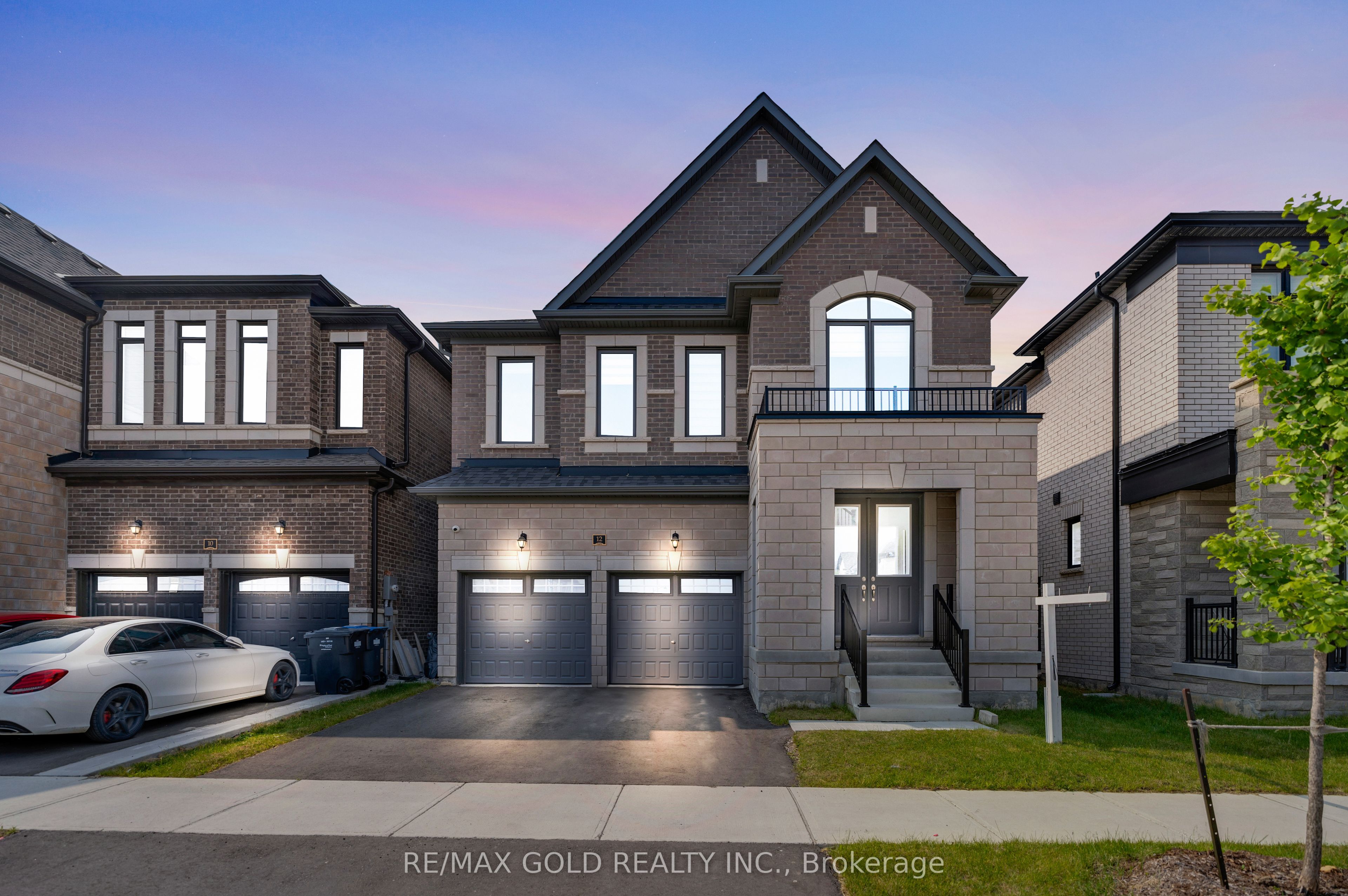 12 Vincena Rd Property Photo 1