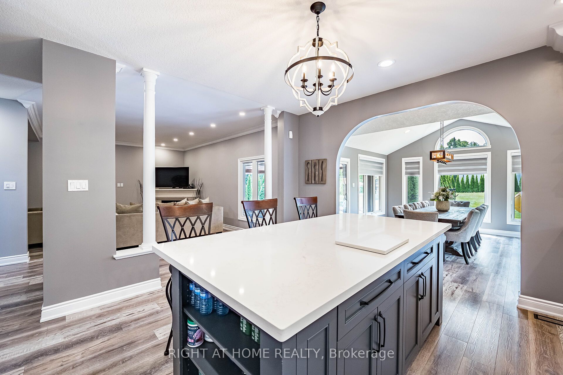 13640 Guelph Line Property Photo 15