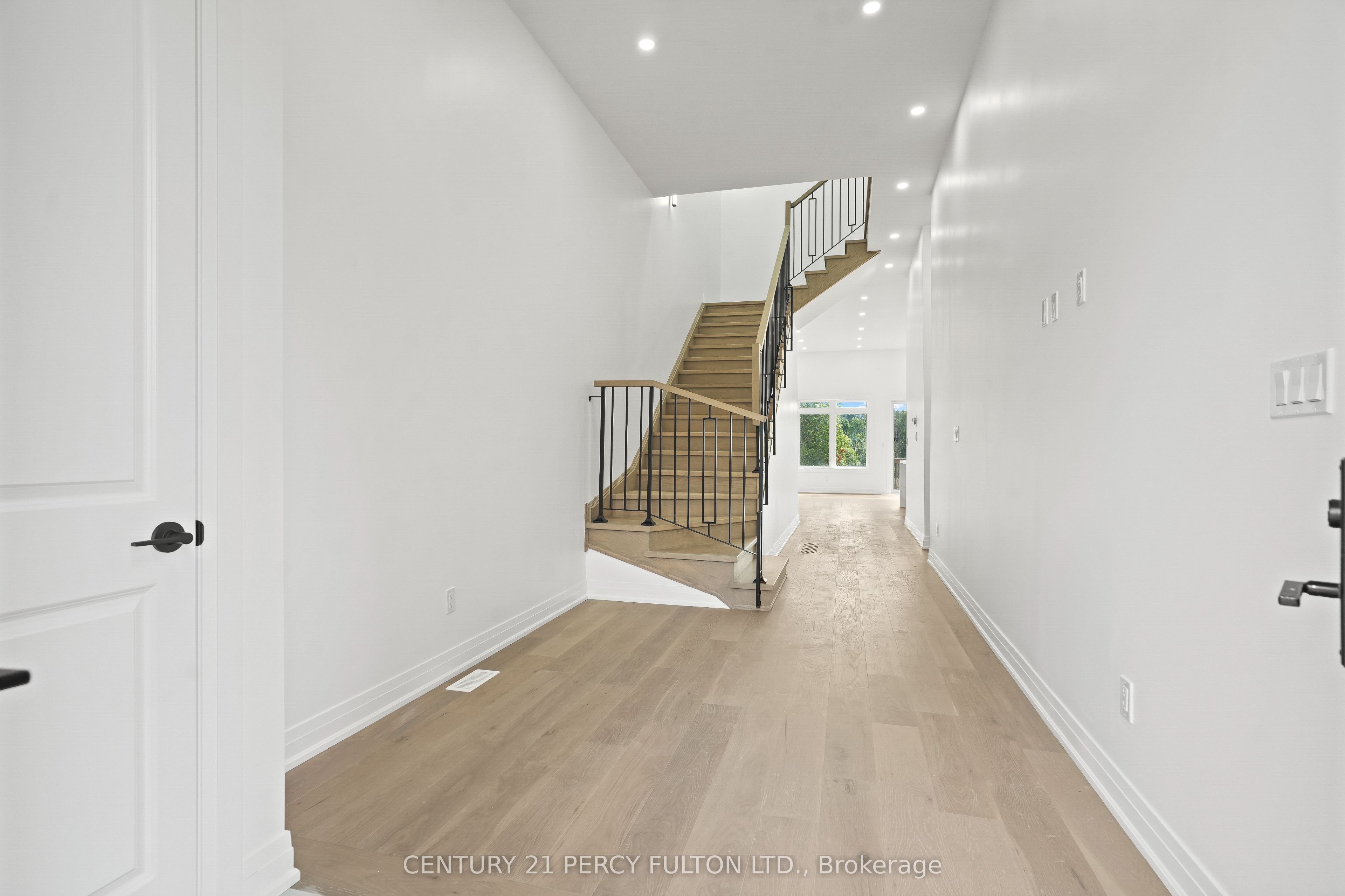 6618 Harmony Hill Property Photo 2