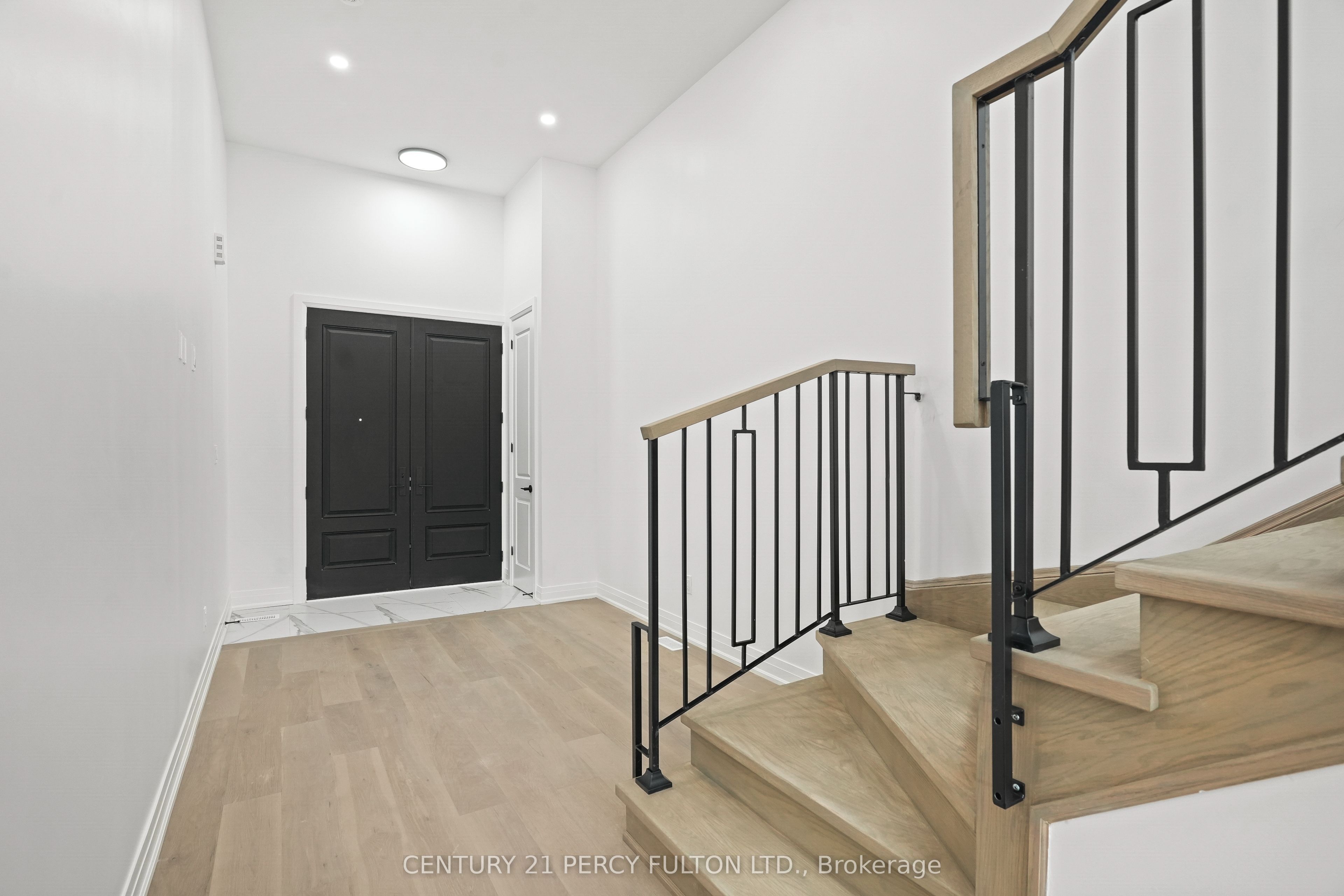 6618 Harmony Hill Property Photo 3