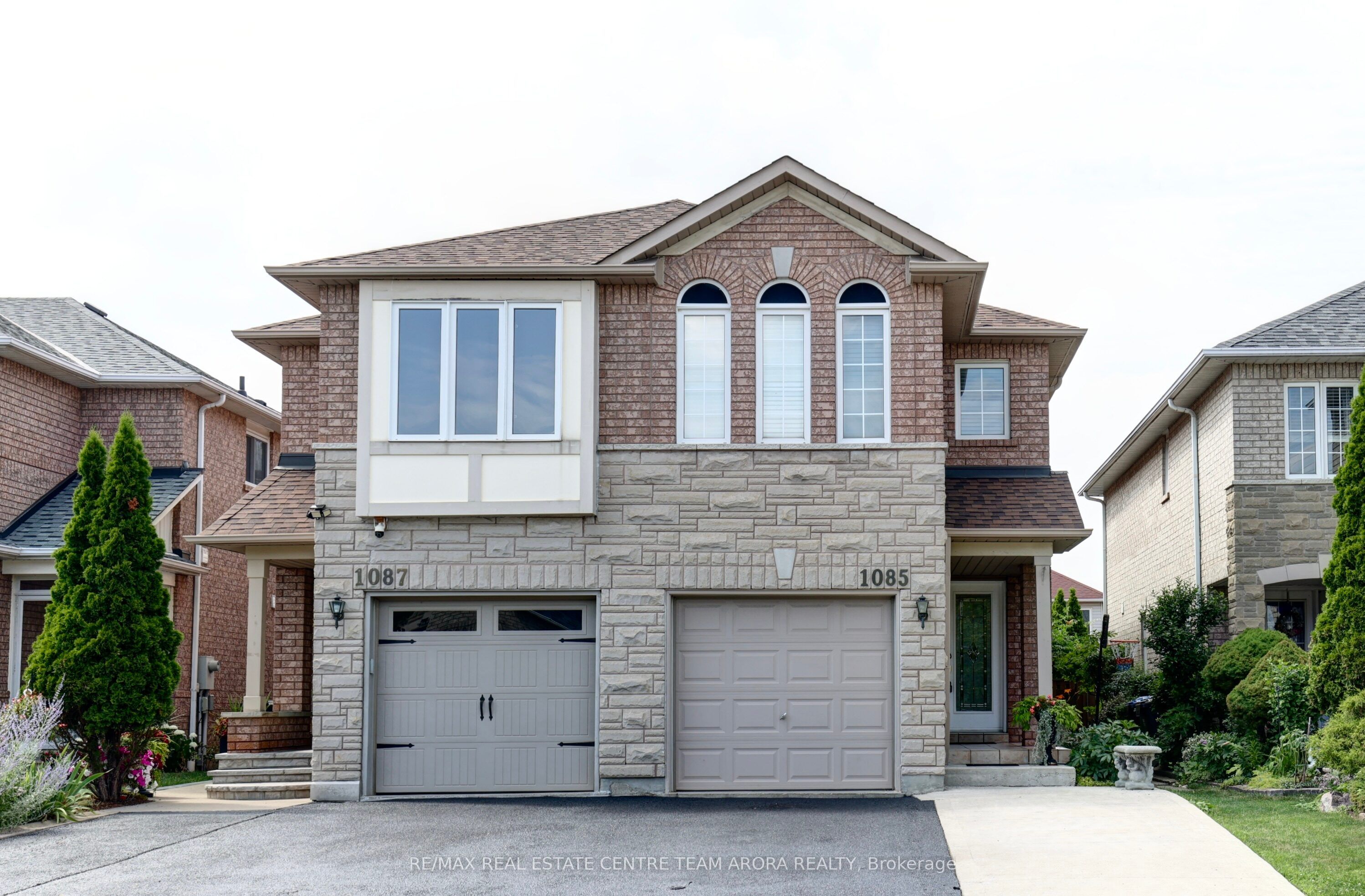 1085 Foxglove Place Property Photo 1
