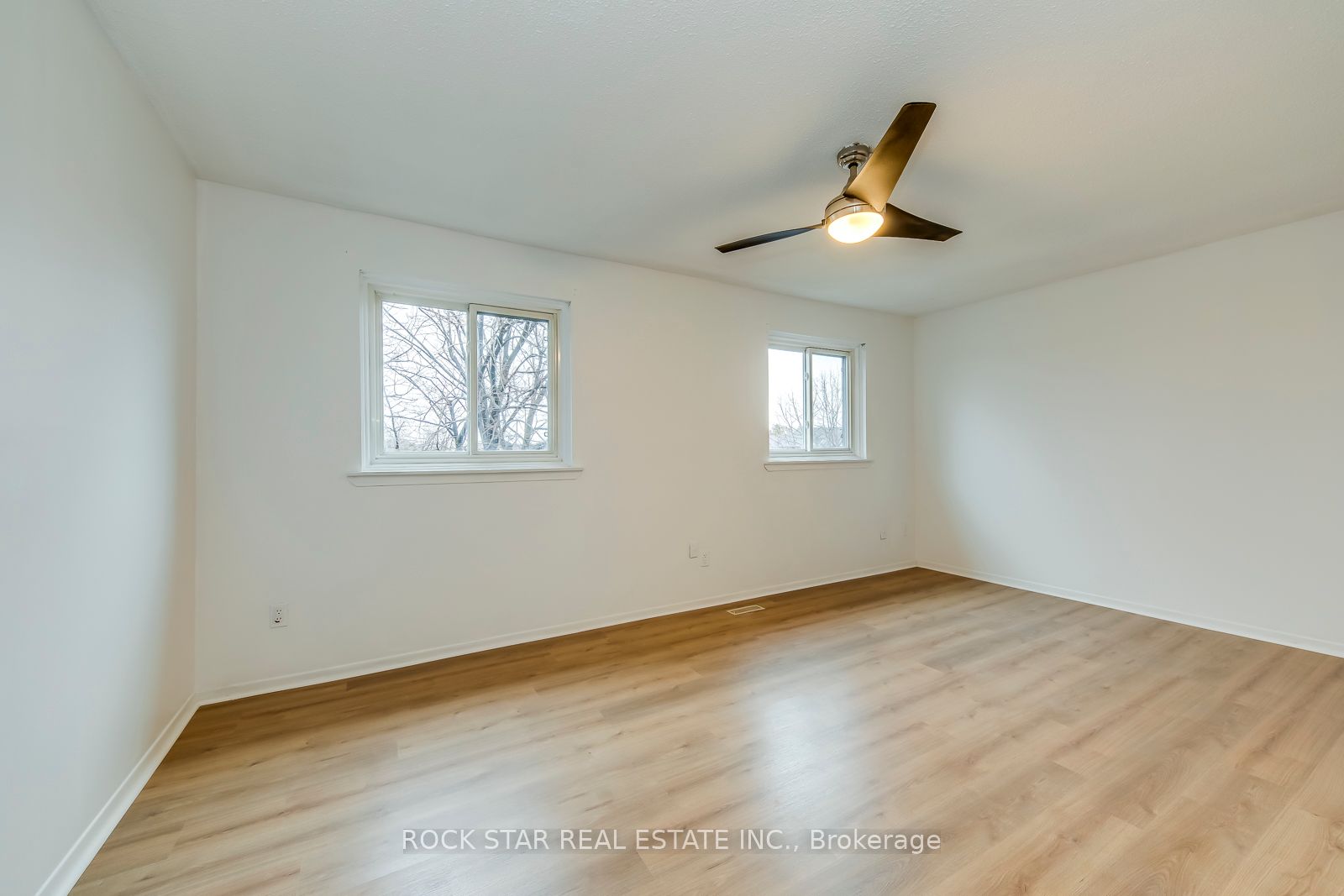 5 Moregate Crescent 69 Property Photo 20