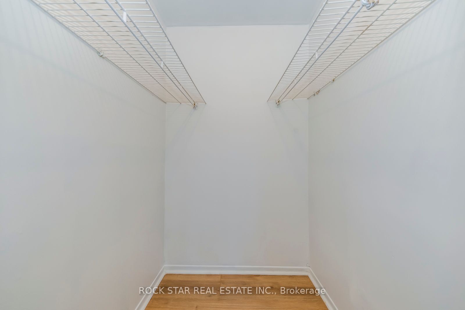 5 Moregate Crescent 69 Property Photo 24