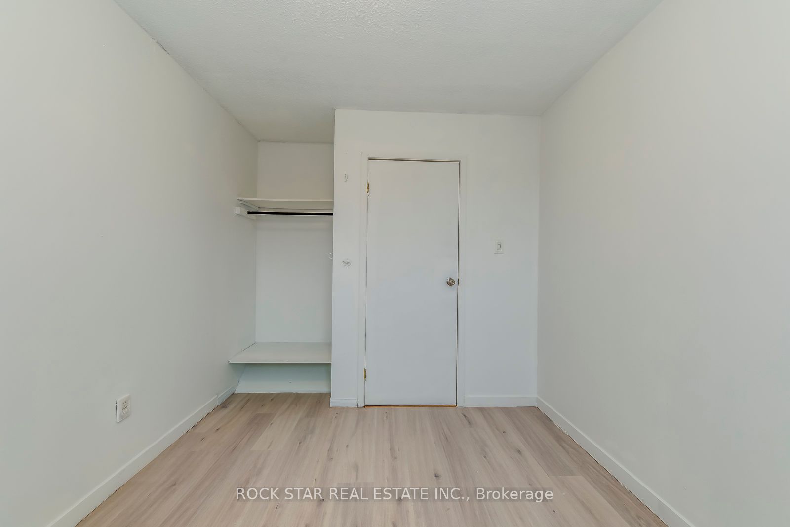 5 Moregate Crescent 69 Property Photo 30