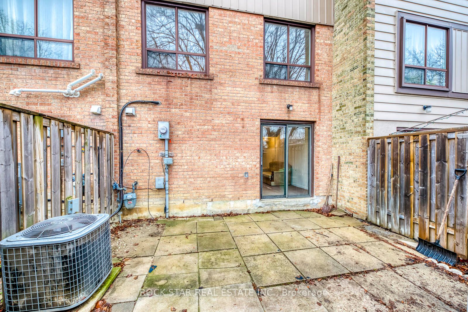 5 Moregate Crescent 69 Property Photo 33