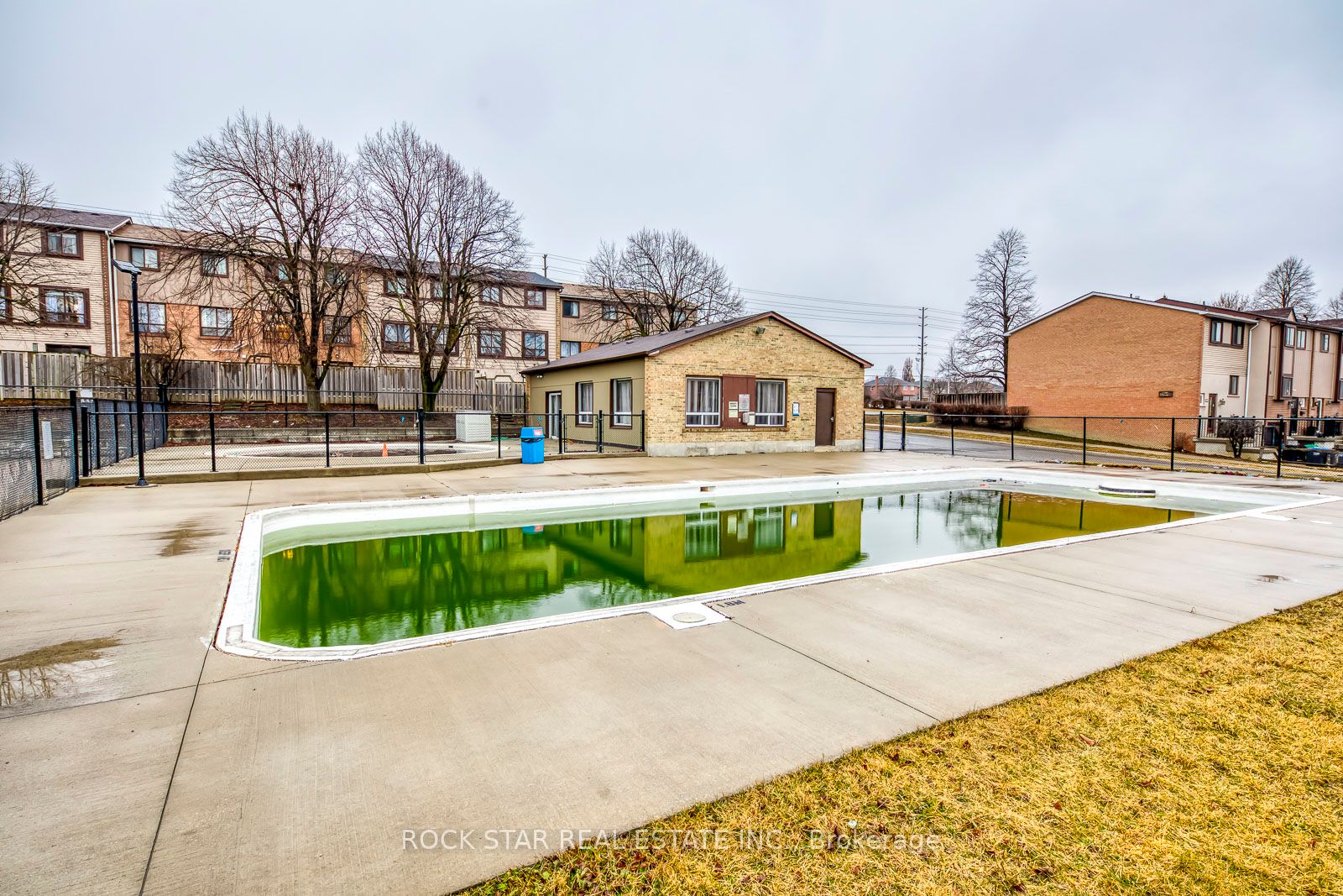 5 Moregate Crescent 69 Property Photo 38