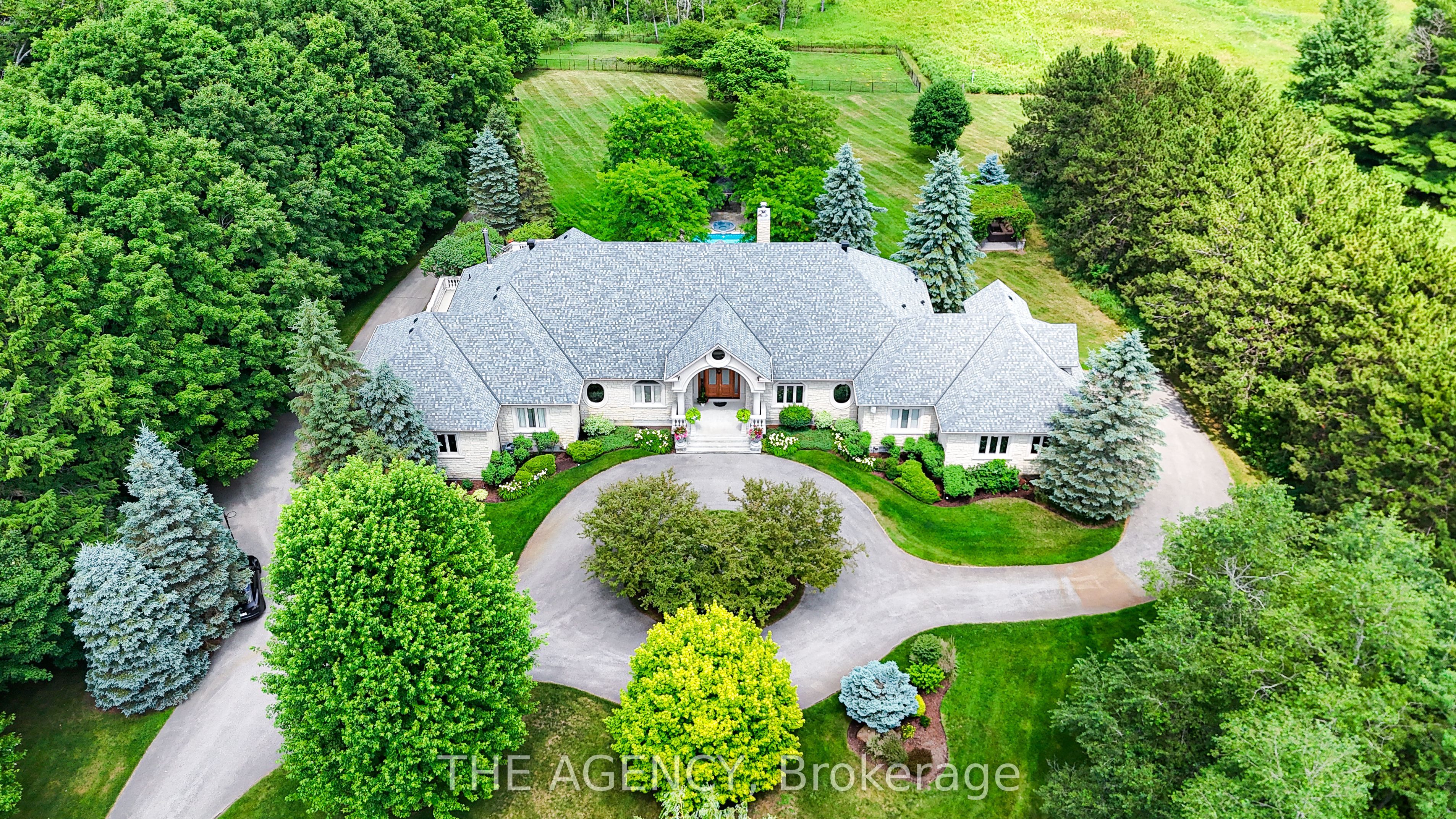 18387 The Gore Road Property Photo 1