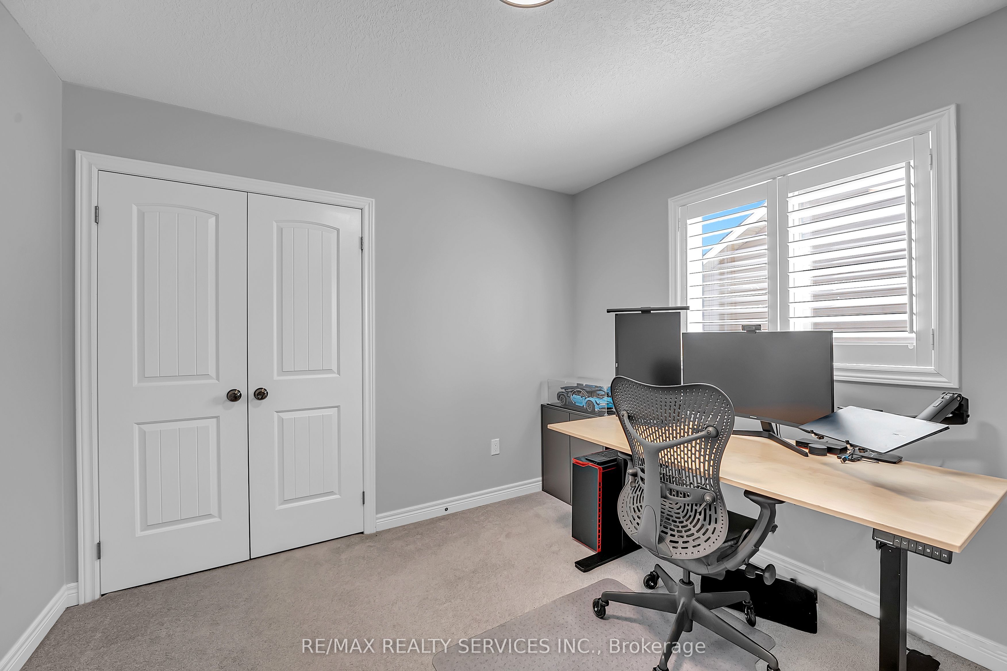 26 Wardlaw Avenue Property Photo 26