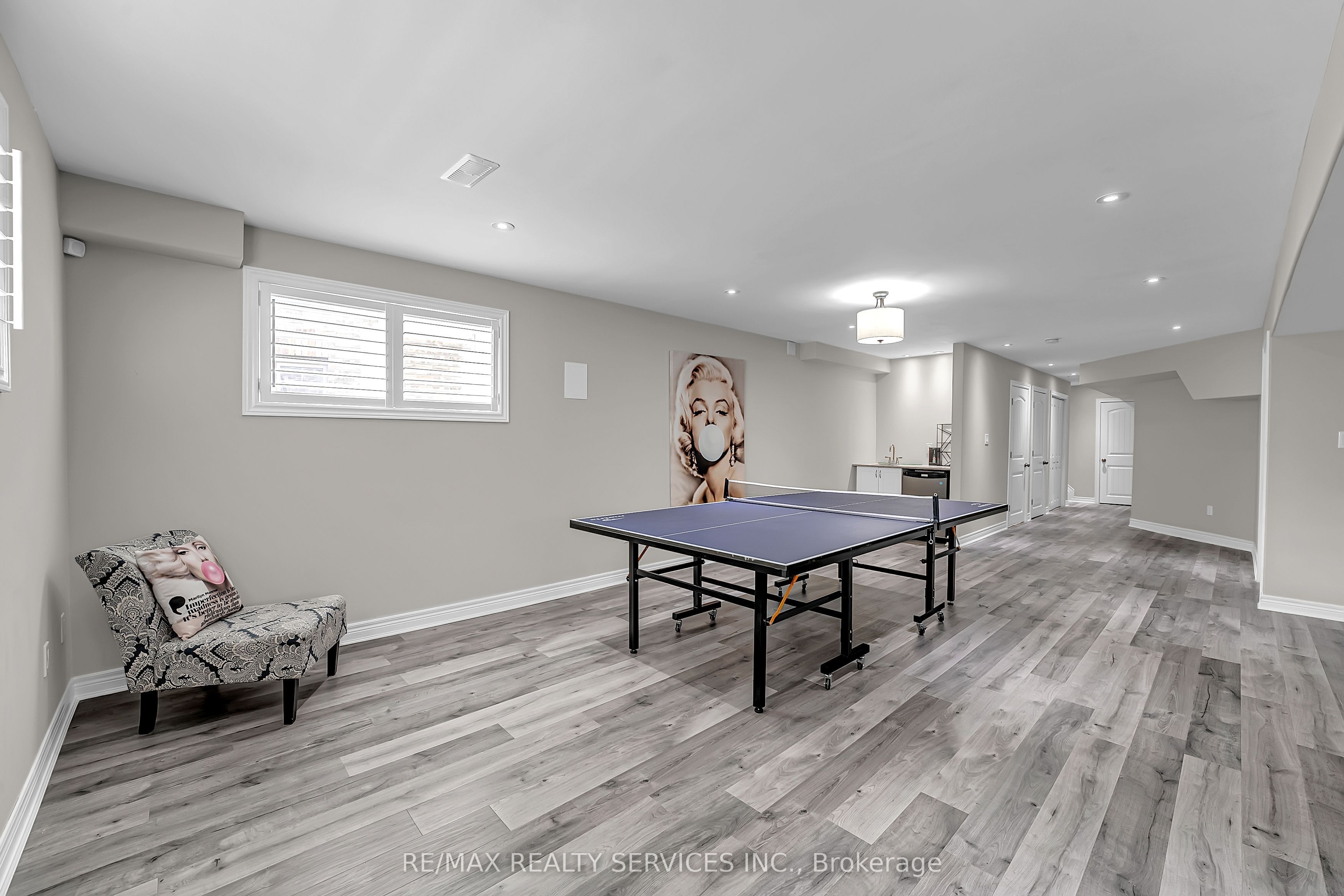26 Wardlaw Avenue Property Photo 39