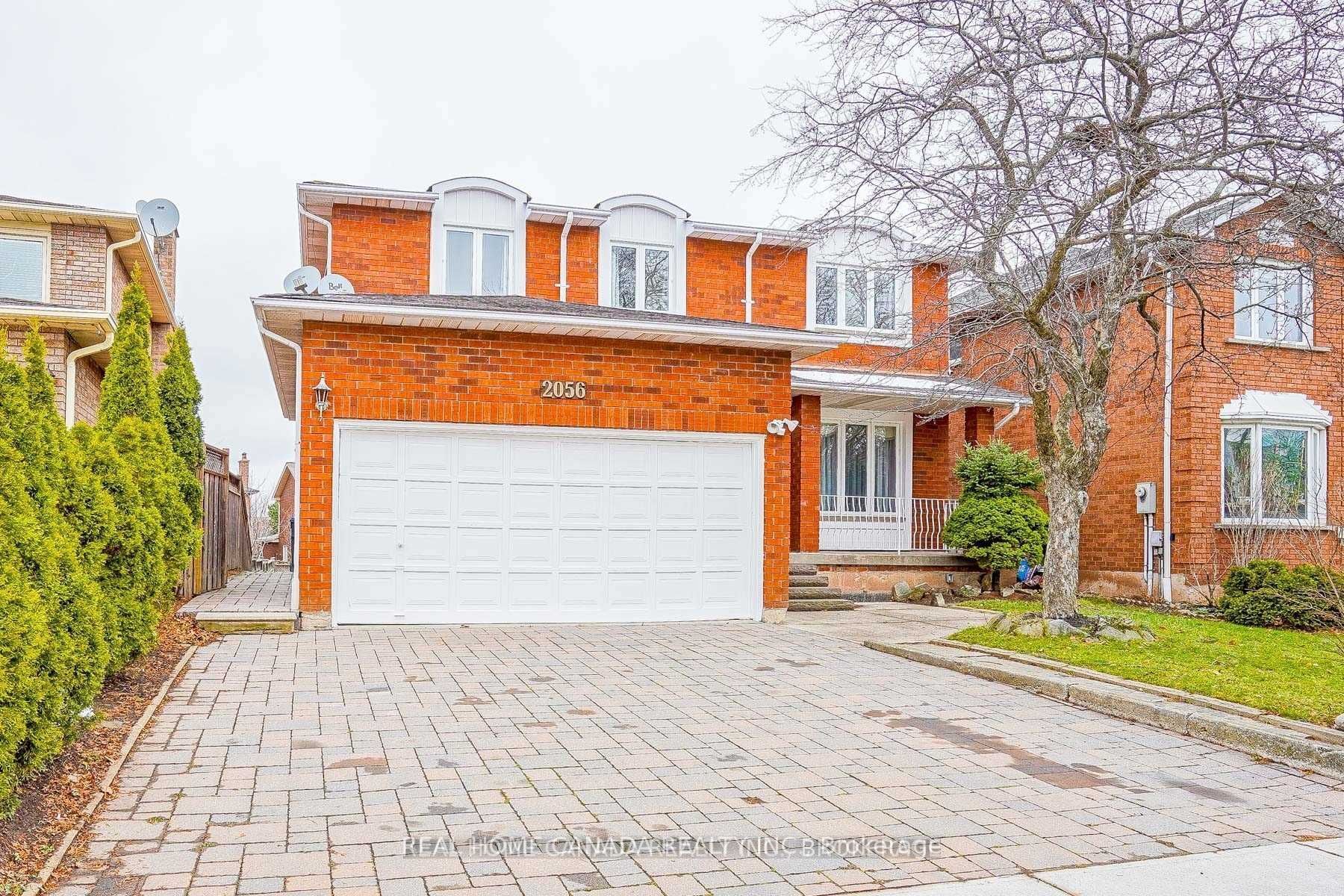 2056 Wincanton Crescent Property Photo 1