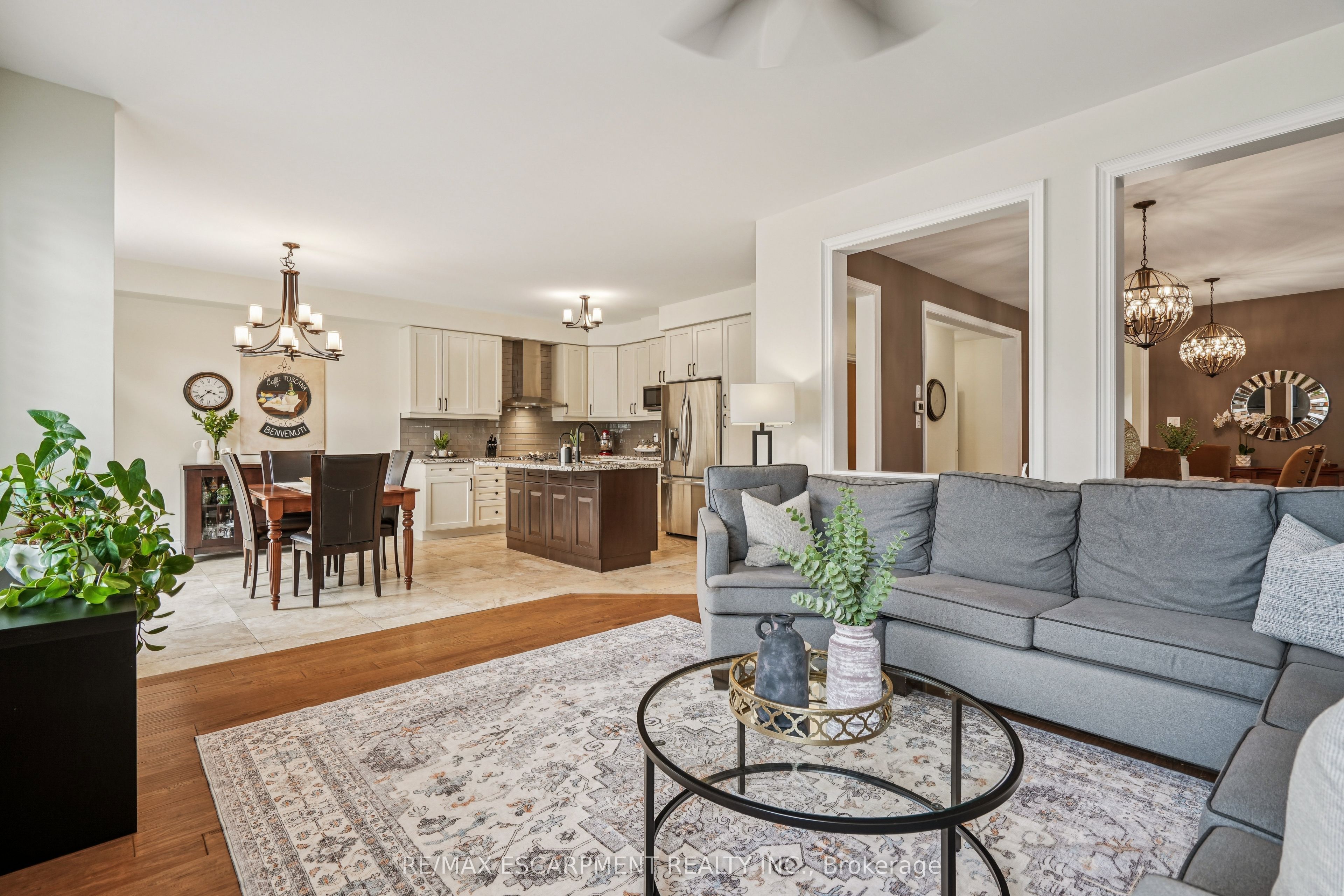 67 Ballantine Drive Property Photo 9