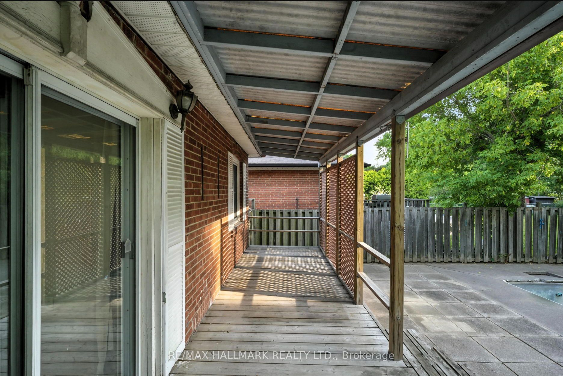 2975 Weston Road Property Photo 18