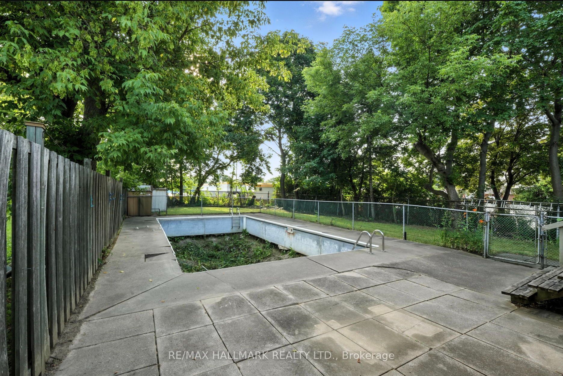 2975 Weston Road Property Photo 30