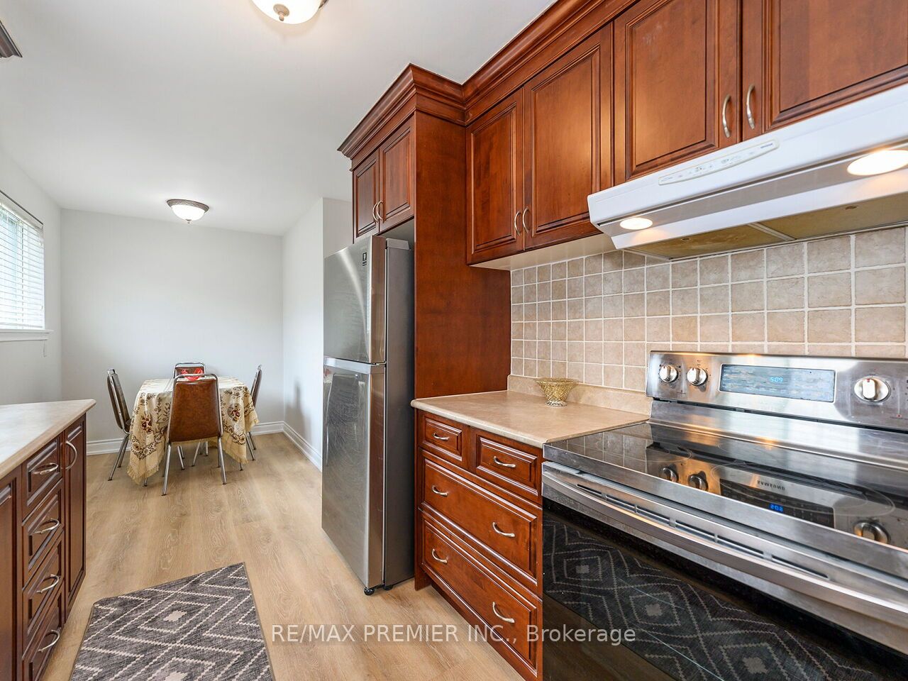 83 Spenvalley Drive Property Photo 11