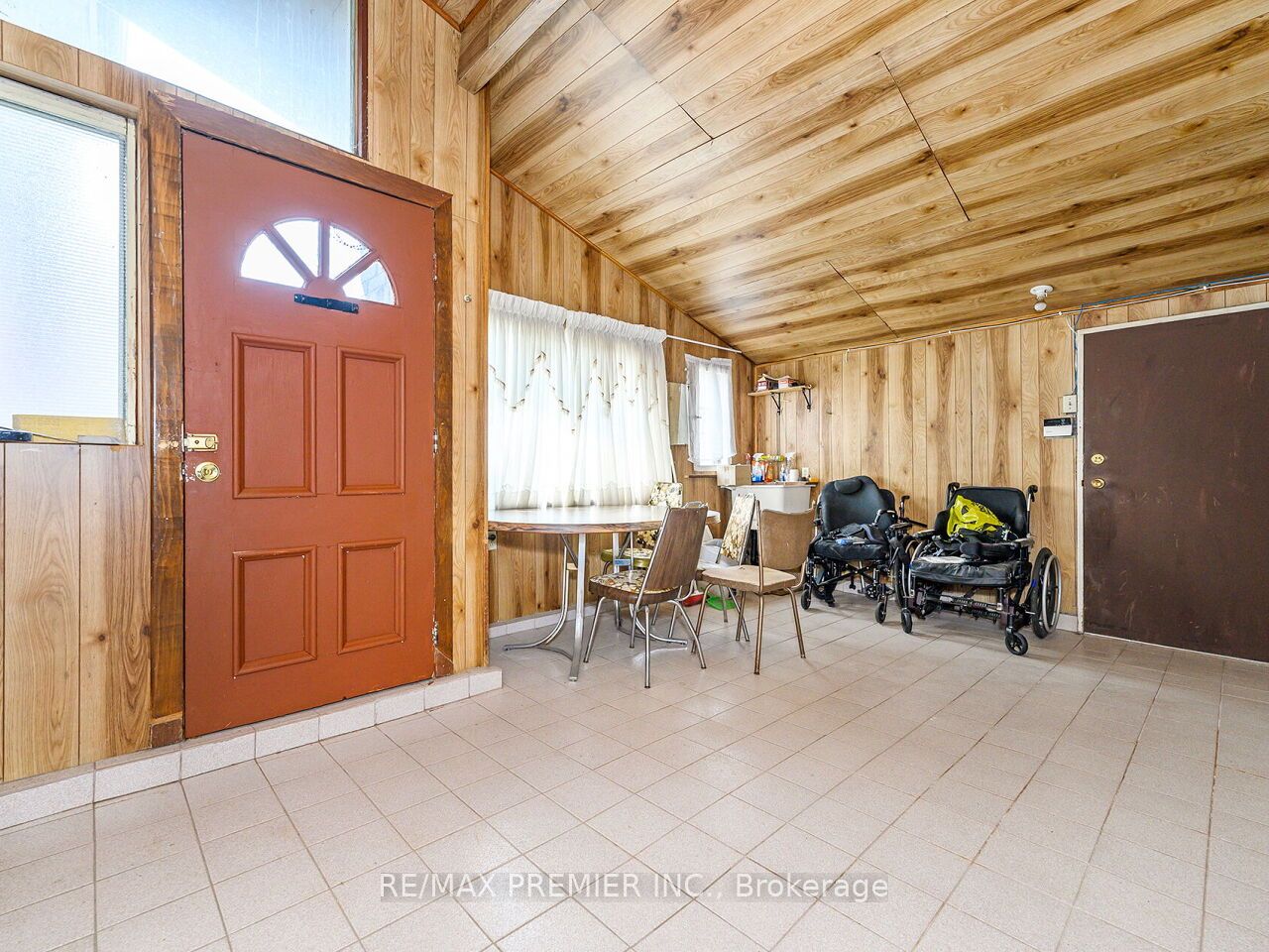 83 Spenvalley Drive Property Photo 24