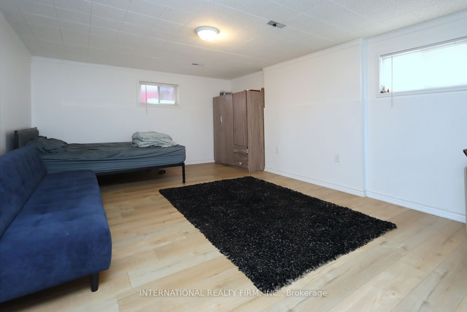 3352 Queen Frederica Drive Property Photo 10