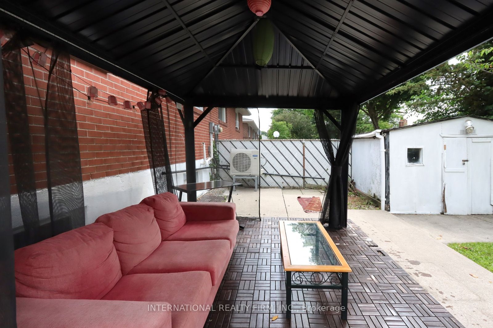 3352 Queen Frederica Drive Property Photo 15