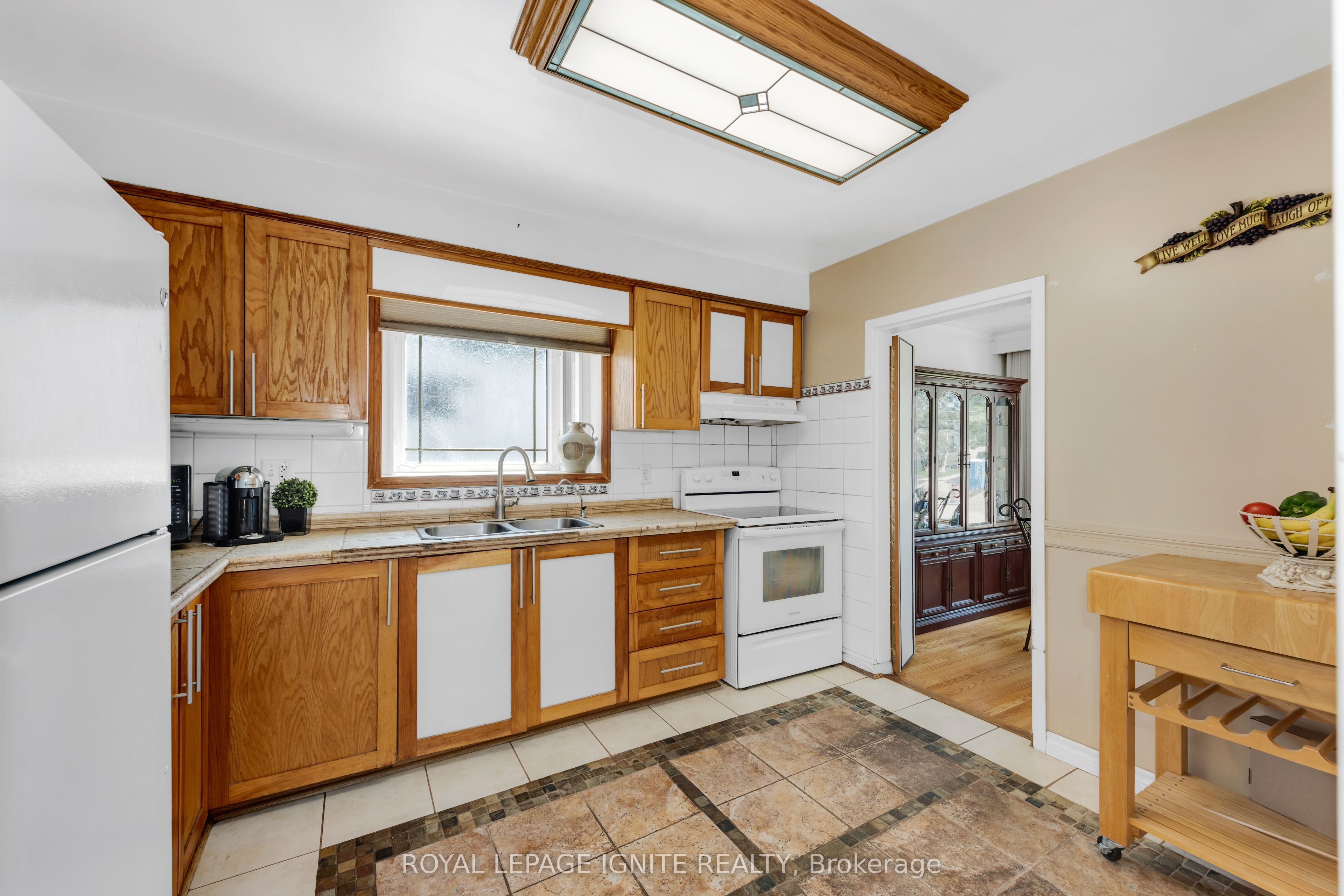 60 Kimbark Drive Property Photo 12