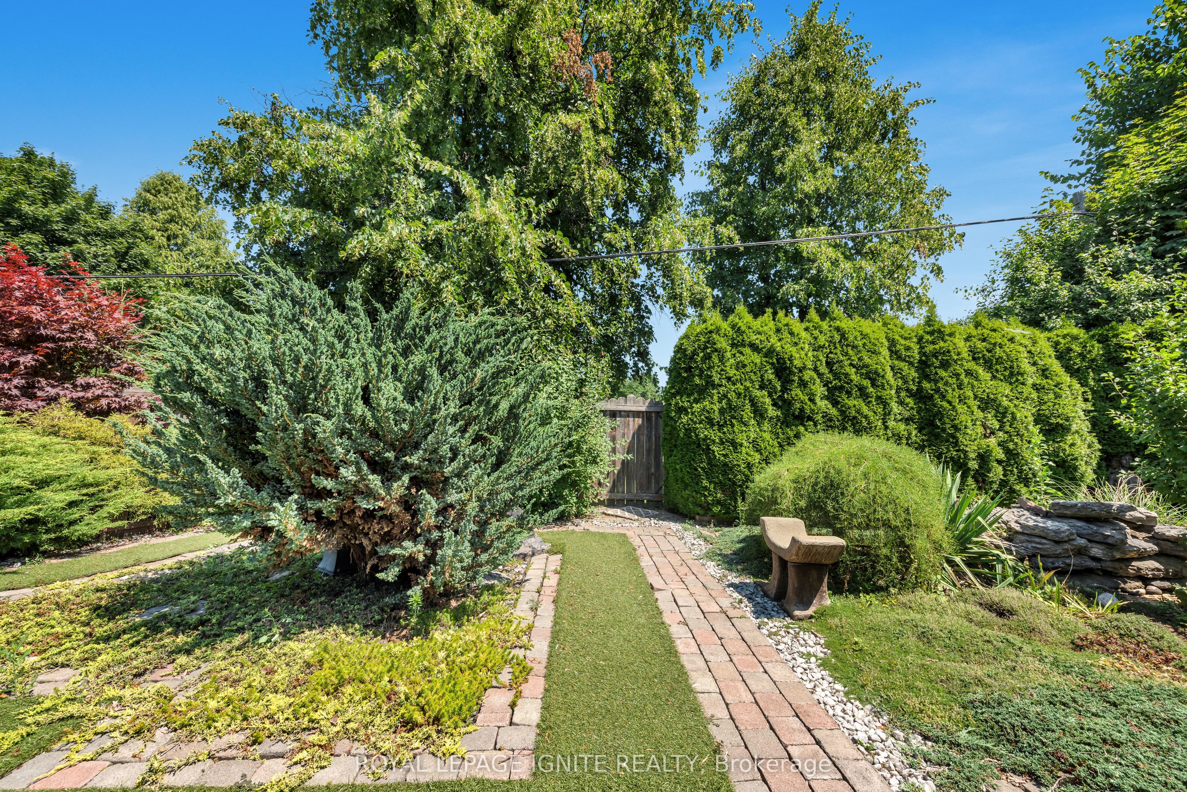 60 Kimbark Drive Property Photo 24