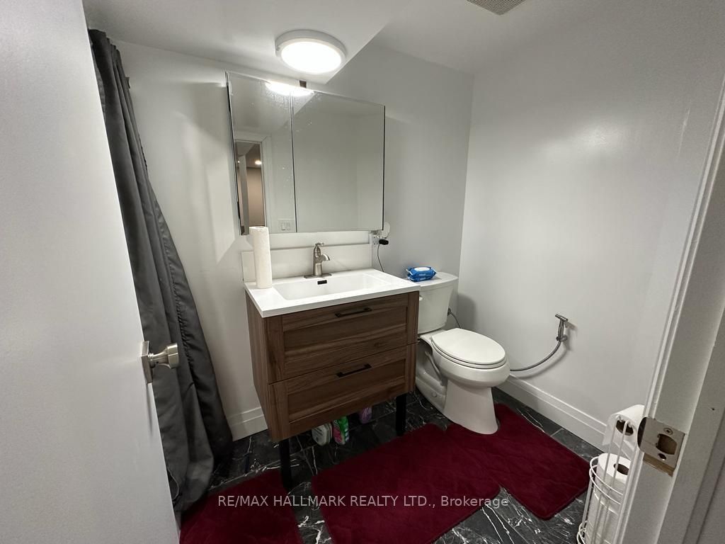 121 Home Road Property Photo 11