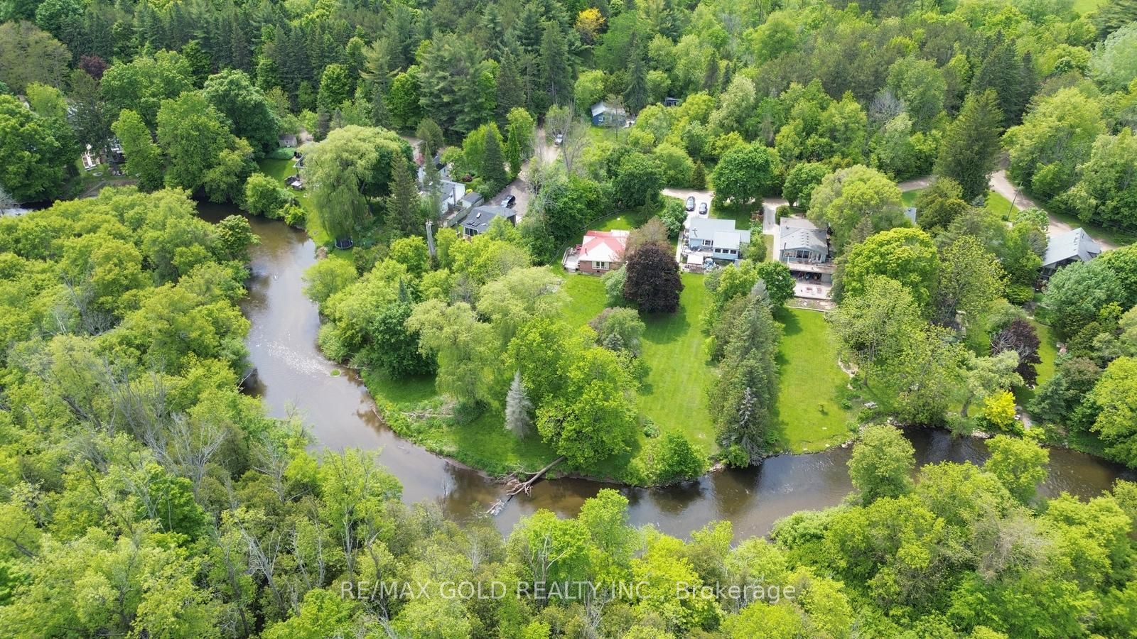 179 Ferndale Park Road Property Photo 2
