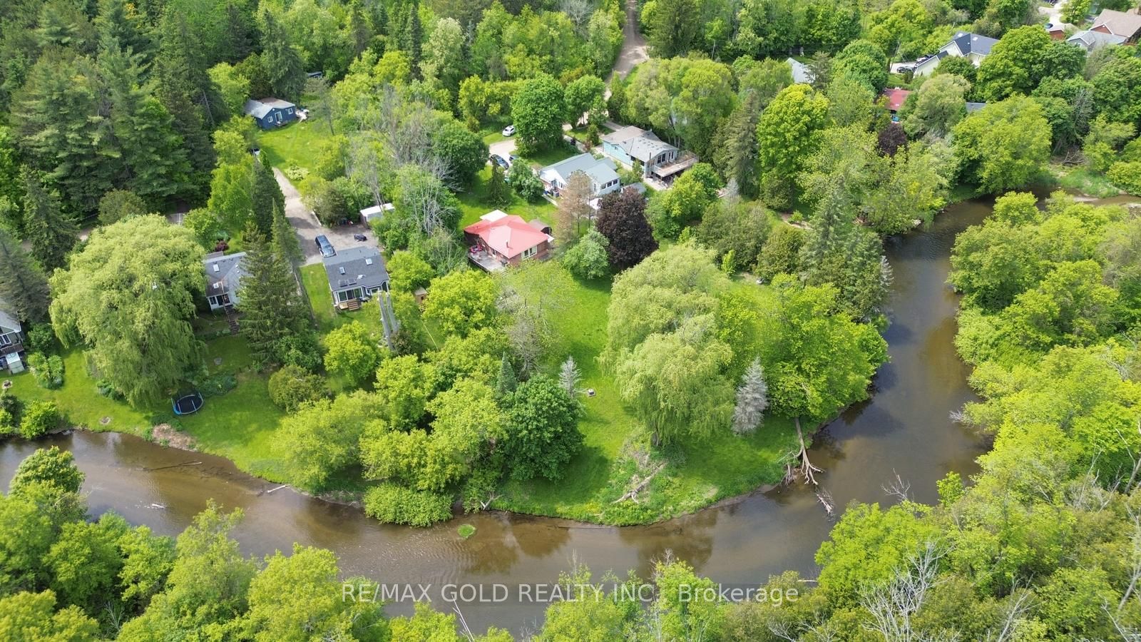 179 Ferndale Park Road Property Photo 8