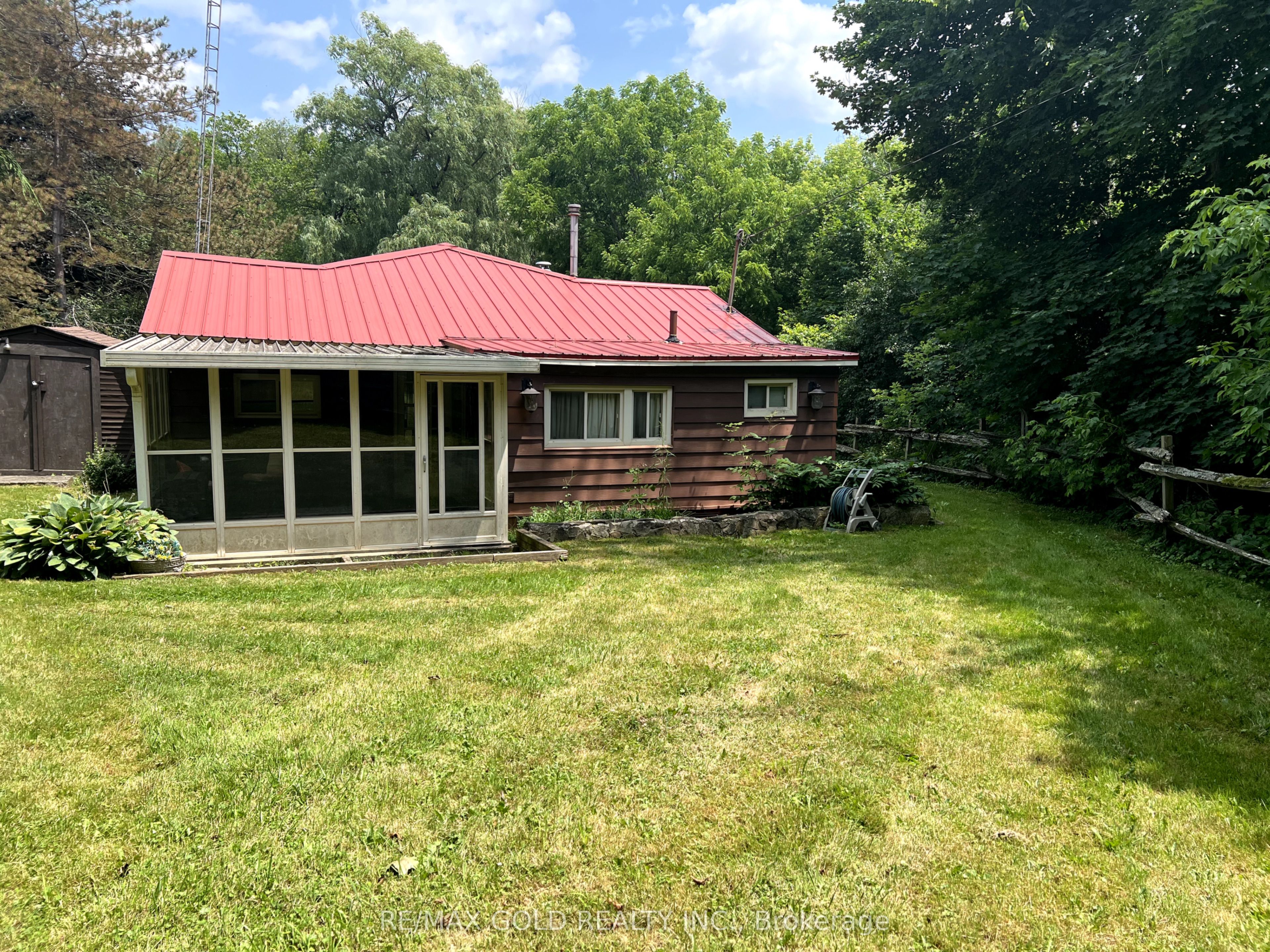 179 Ferndale Park Road Property Photo 11