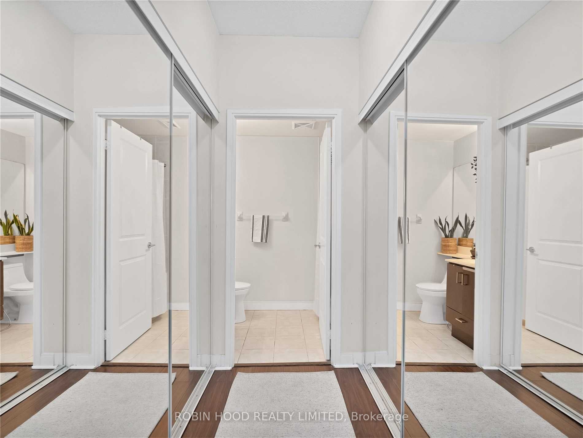 60 Absolute Avenue 707 Property Photo 21