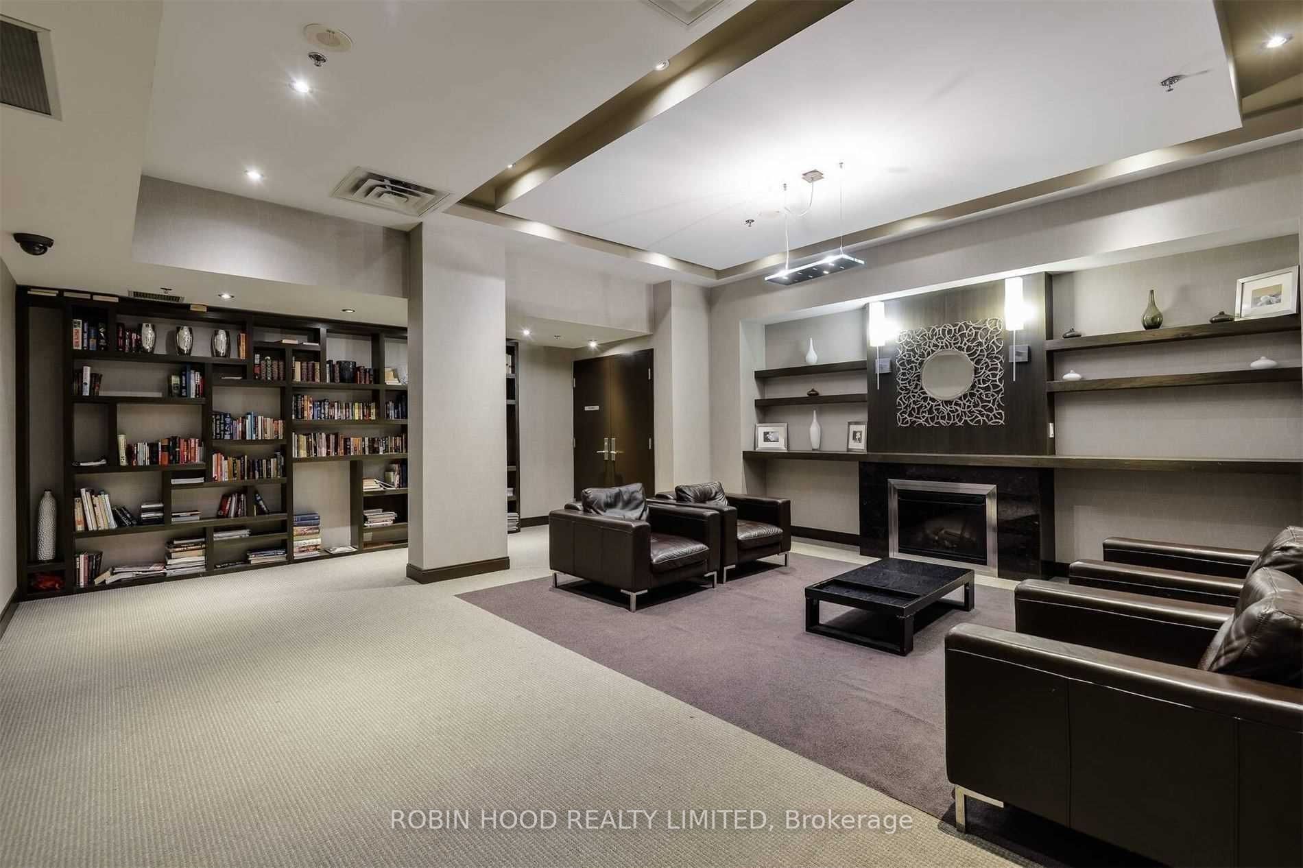 60 Absolute Avenue 707 Property Photo 26