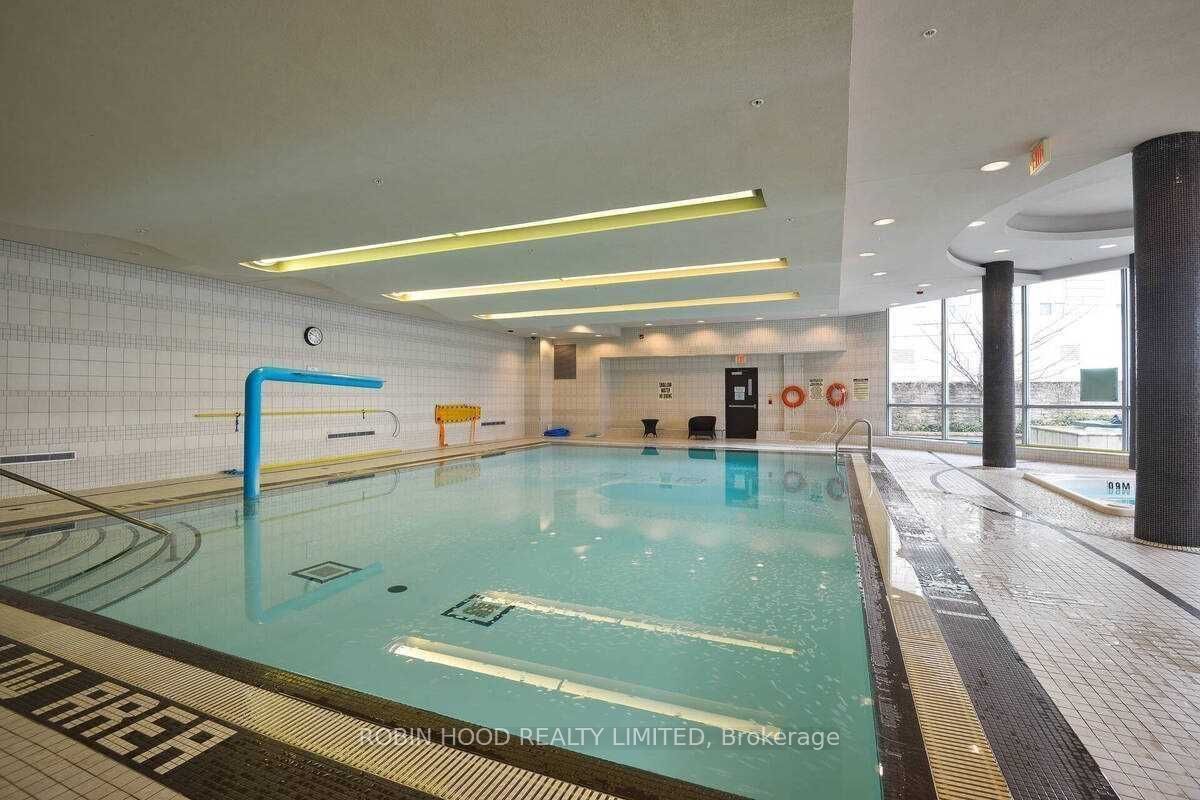 60 Absolute Avenue 707 Property Photo 28